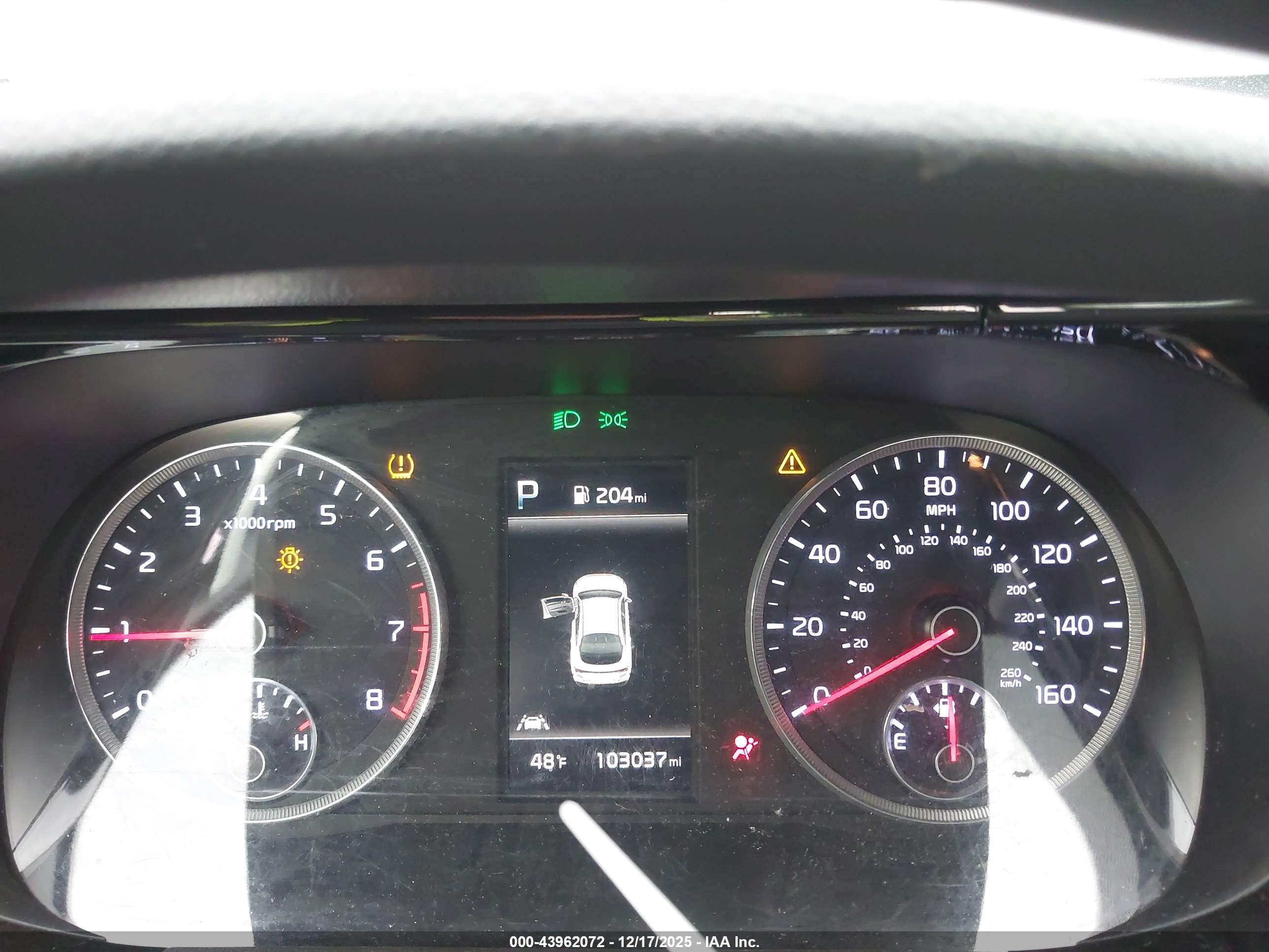 KIA K5 image 7