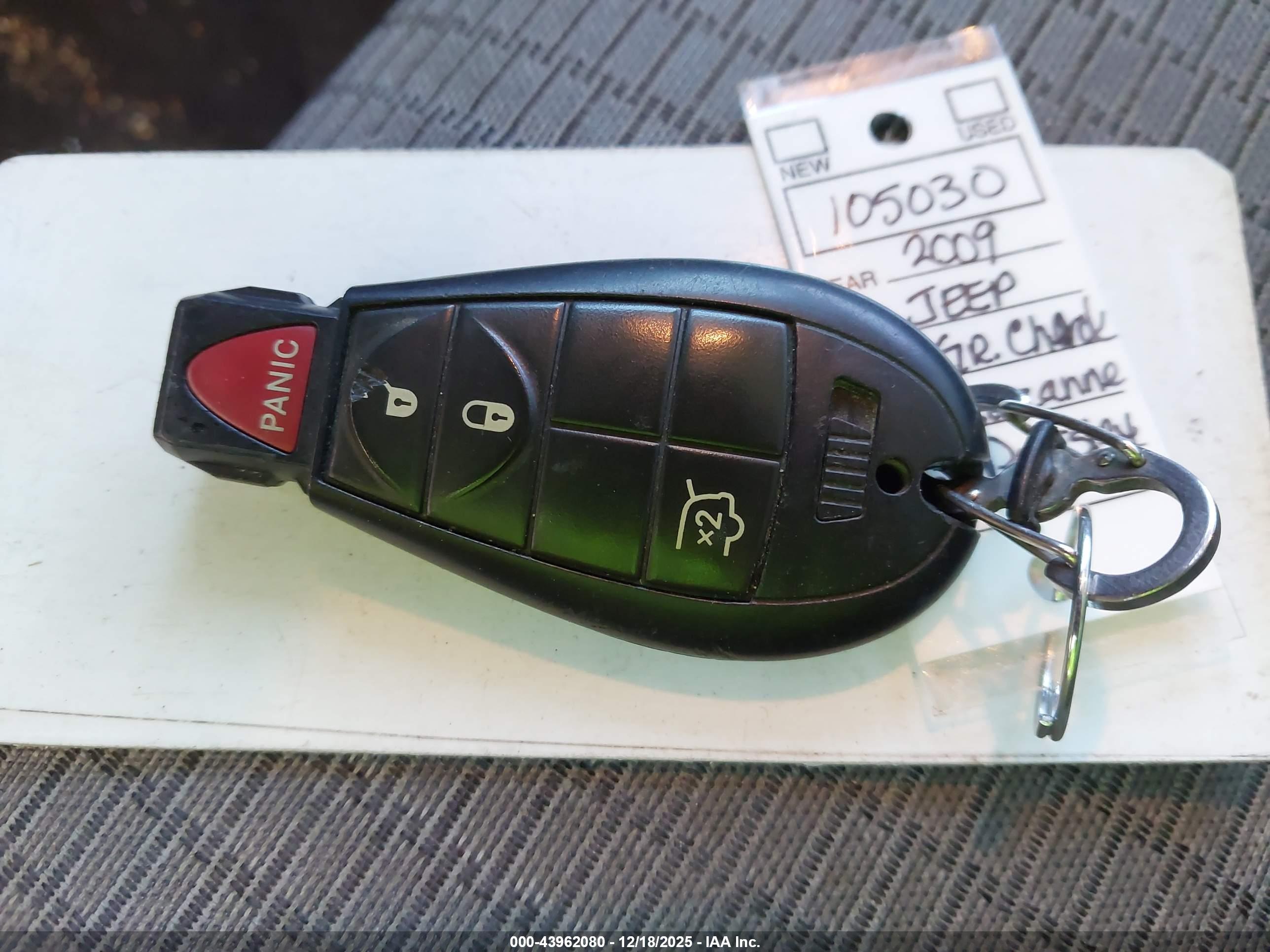 JEEP GRAND image 11