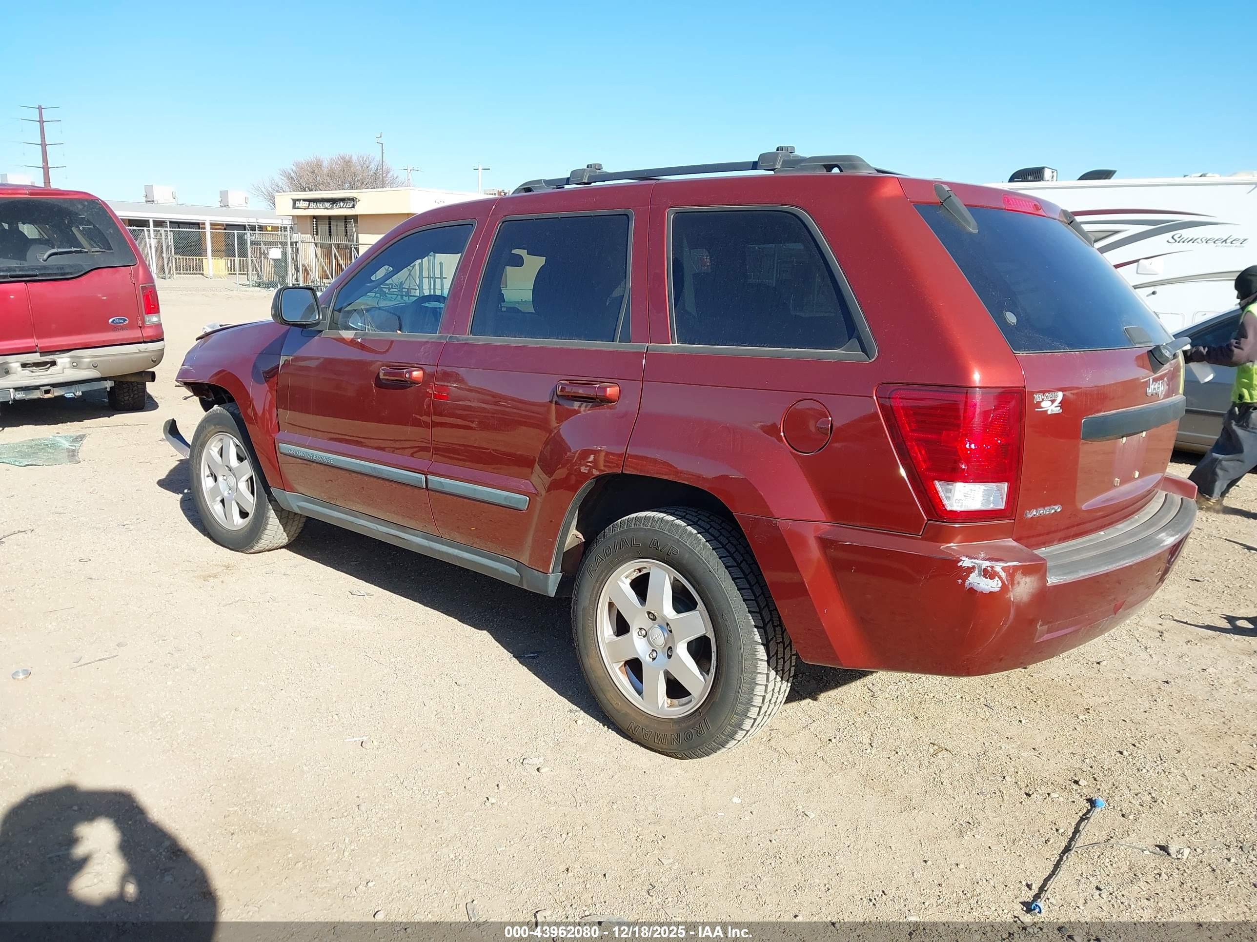 JEEP GRAND image 3