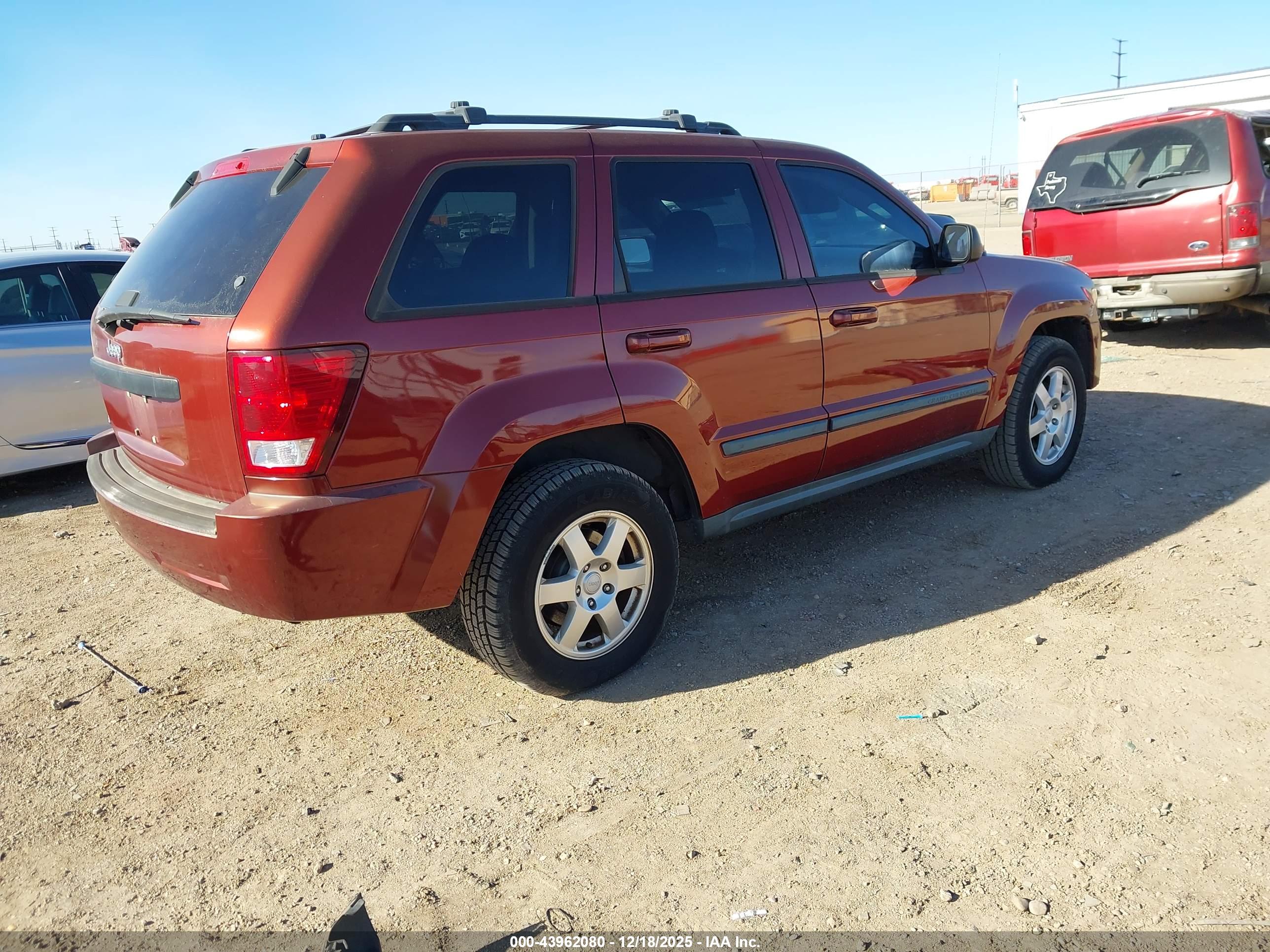 JEEP GRAND image 4