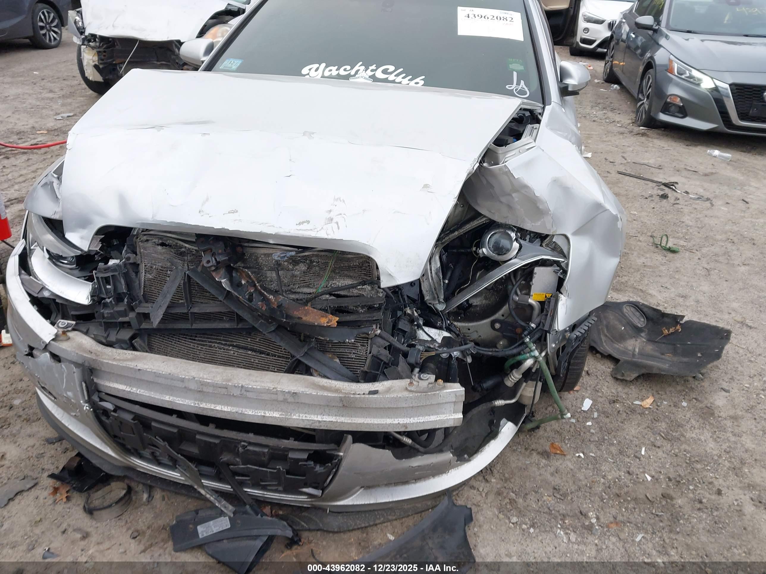 AUDI A6 image 6