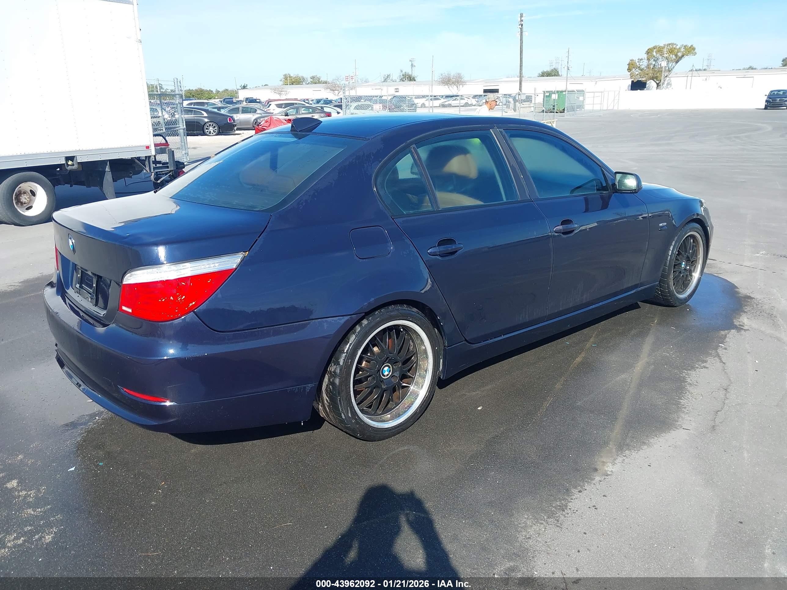 BMW 535I image 4