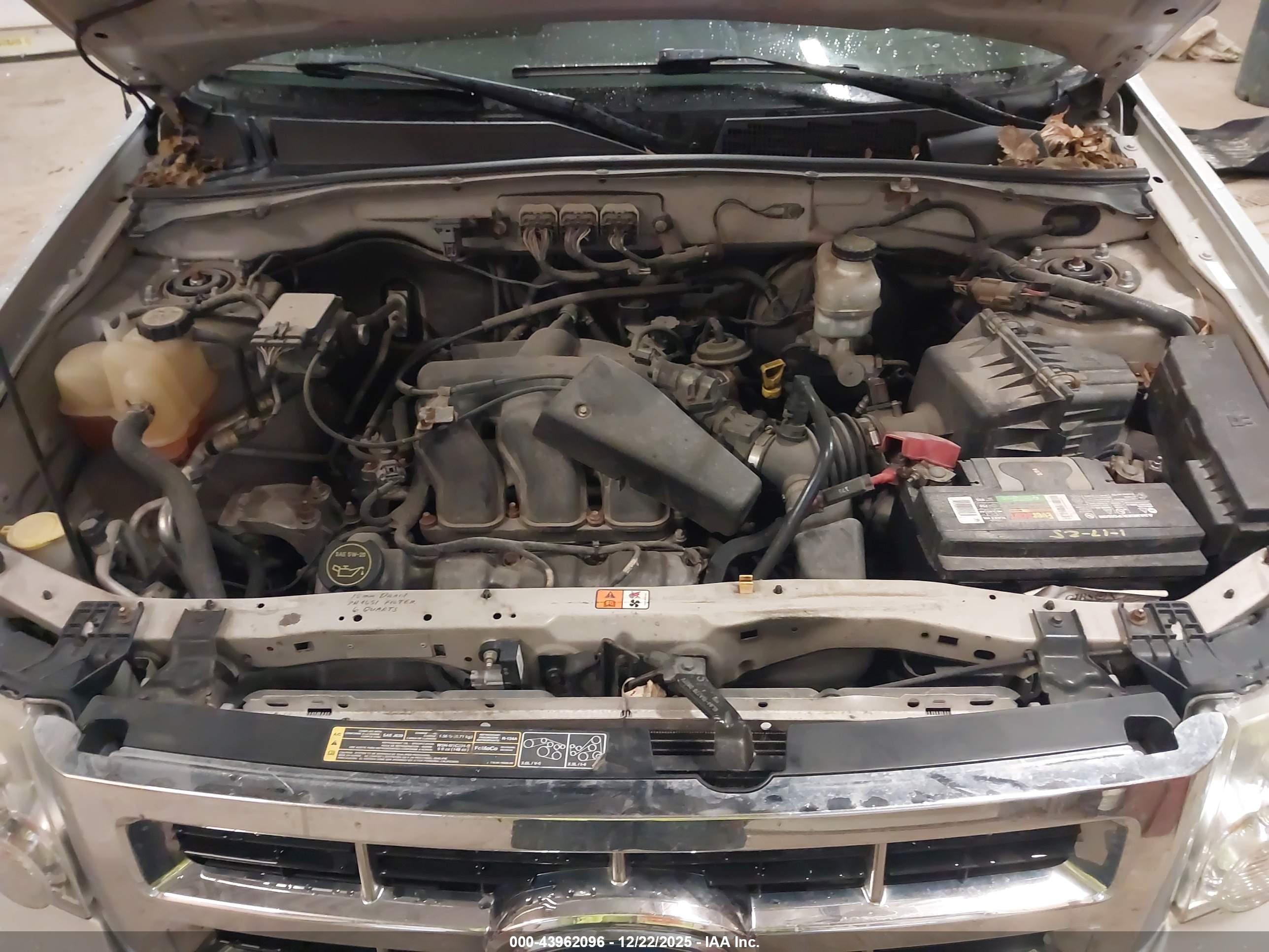 FORD ESCAPE image 10