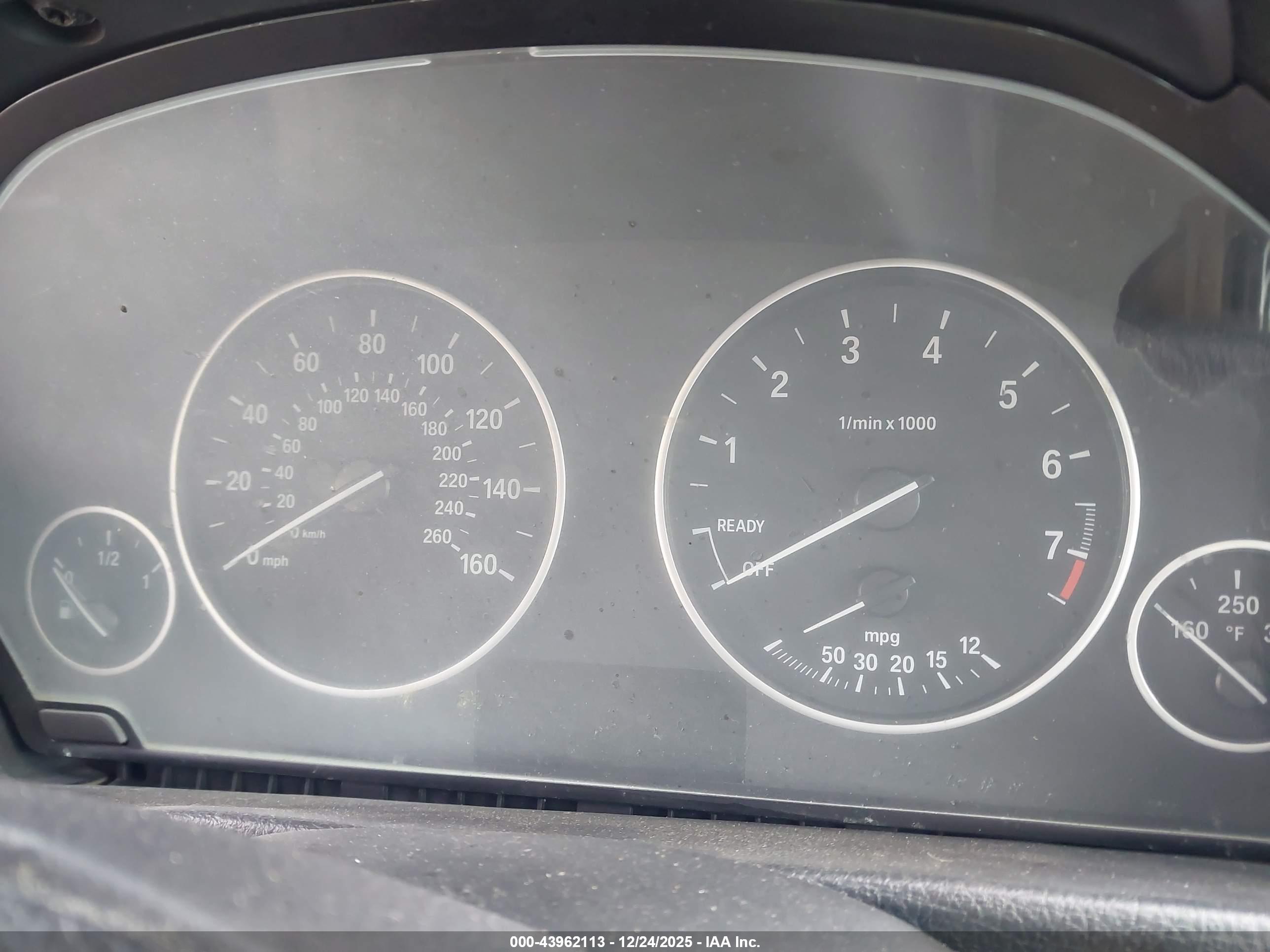 BMW 328I image 7