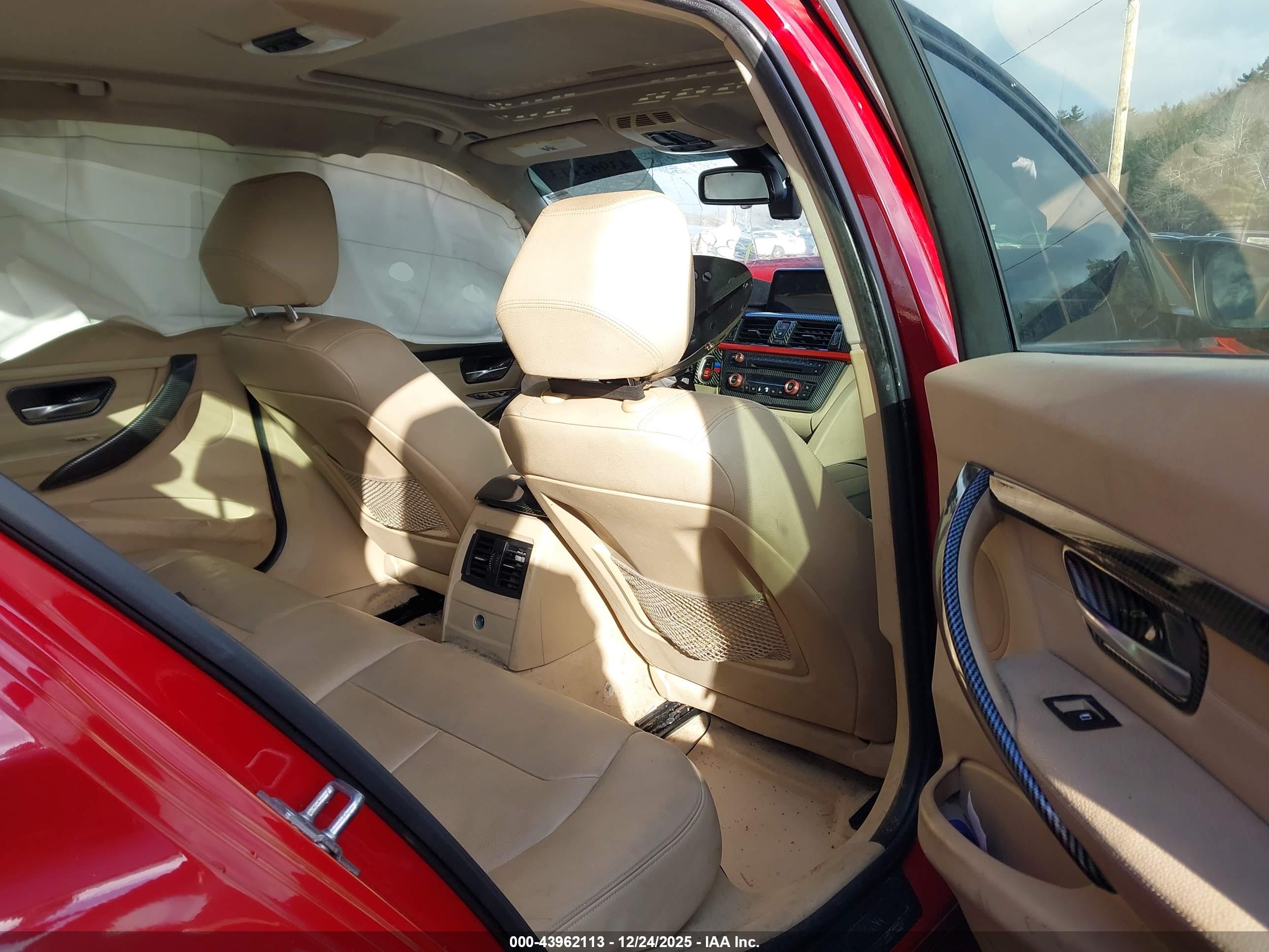 BMW 328I image 8