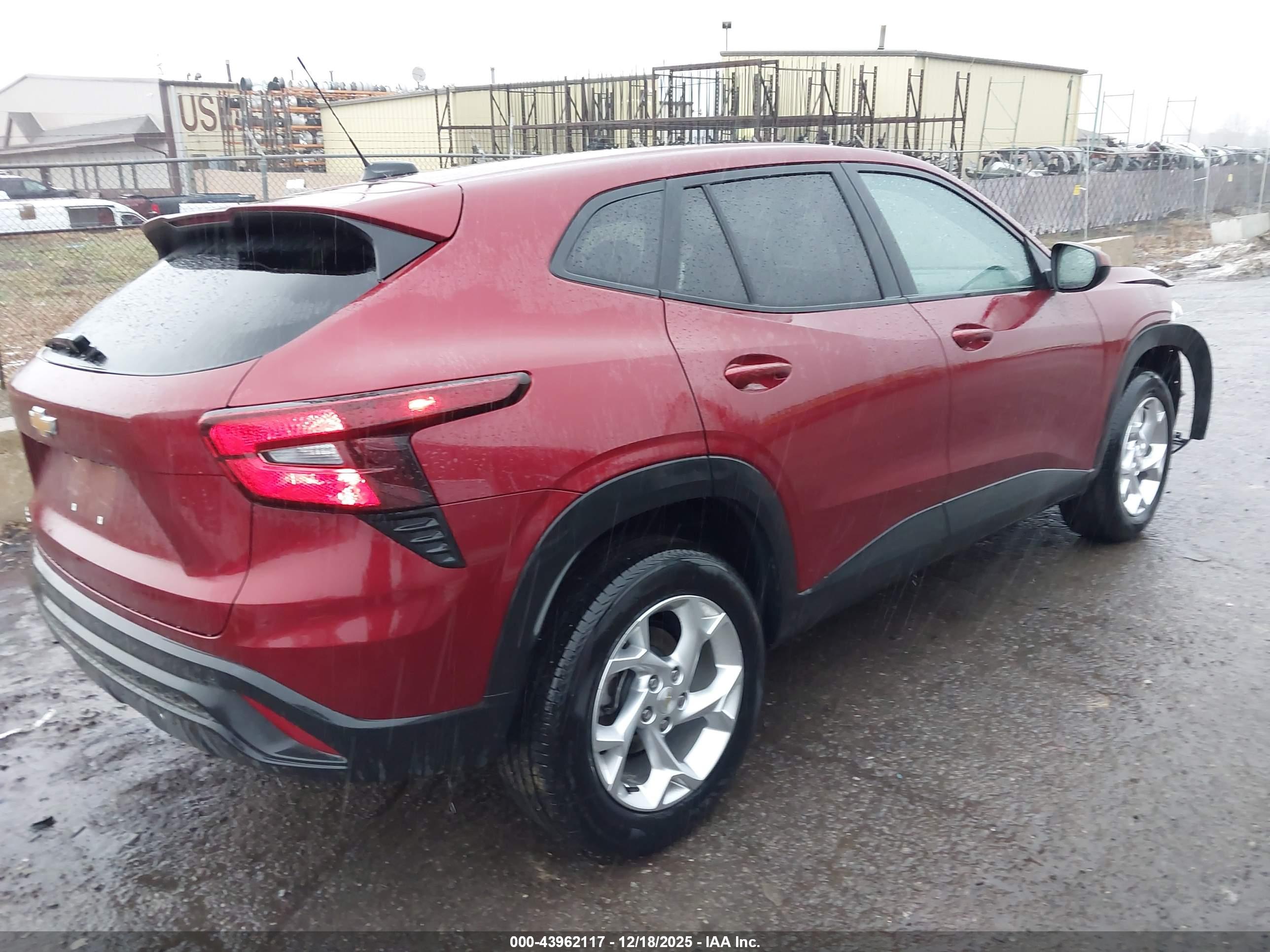 CHEVROLET TRAX image 4