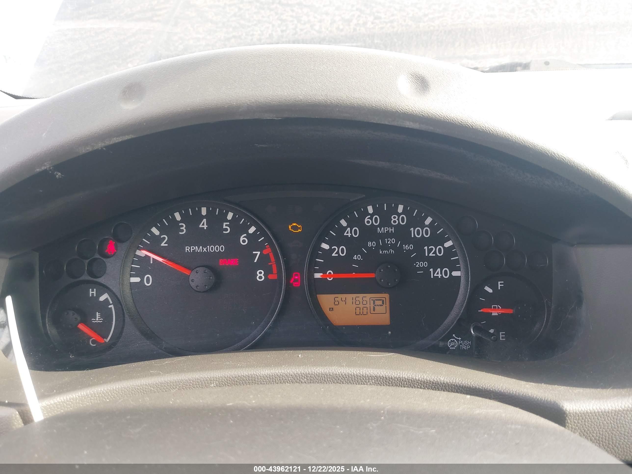 NISSAN FRONTIER image 7