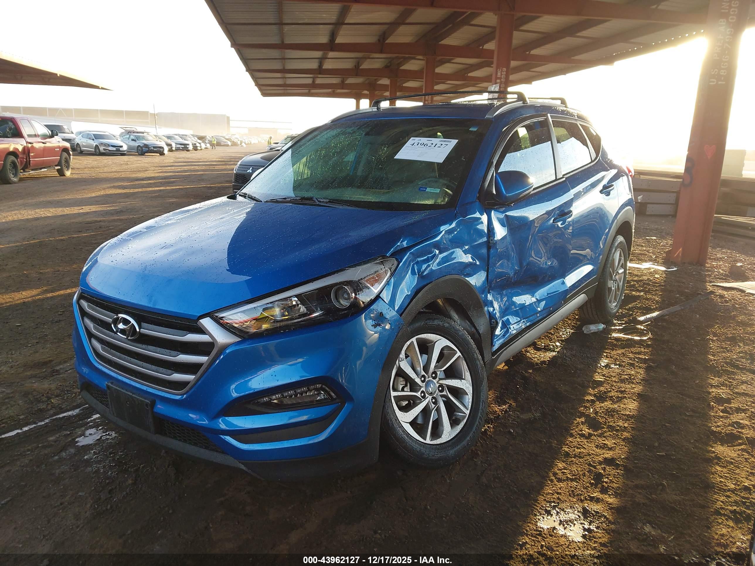 HYUNDAI TUCSON image 2