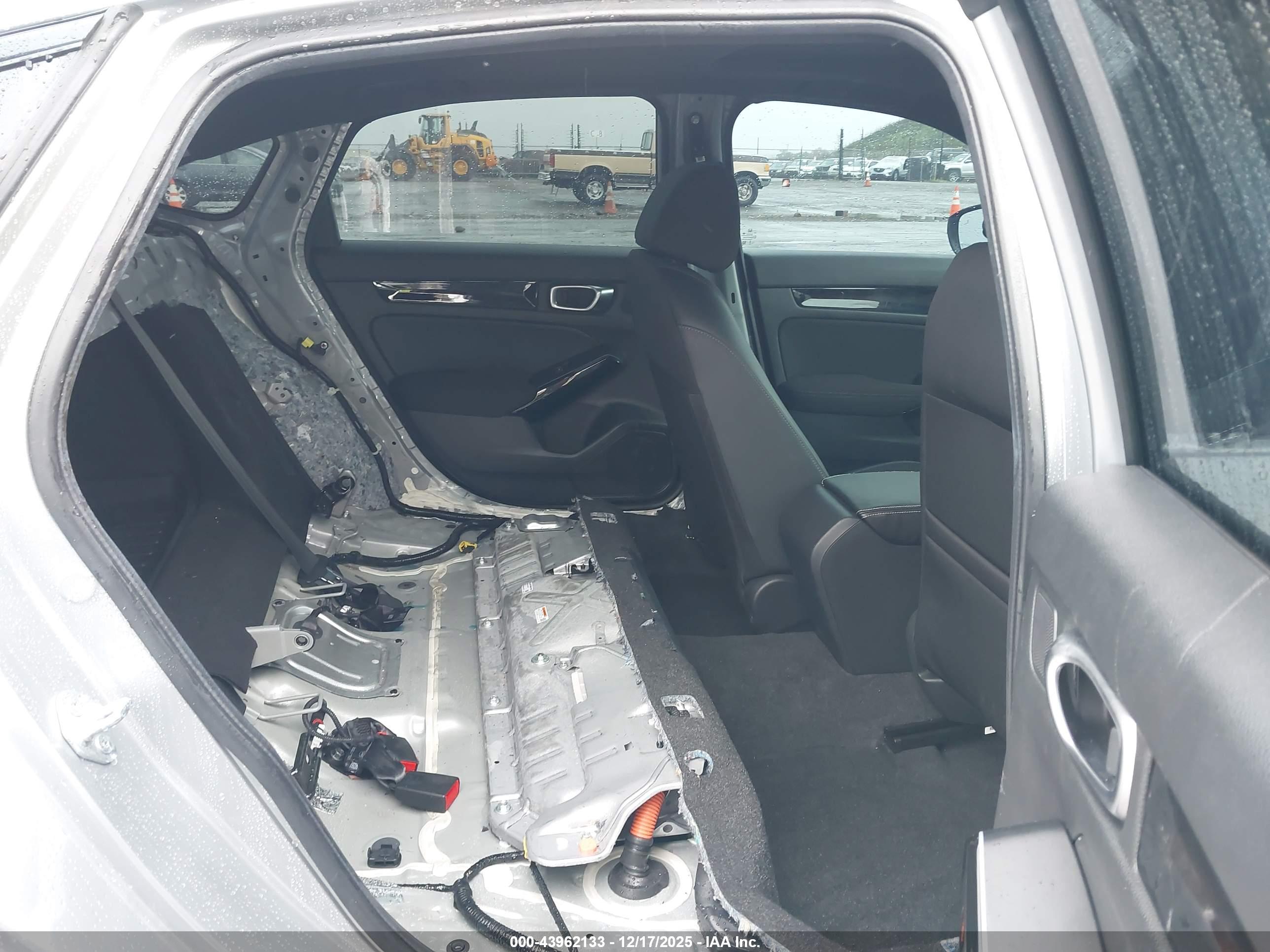 HONDA CIVIC image 8