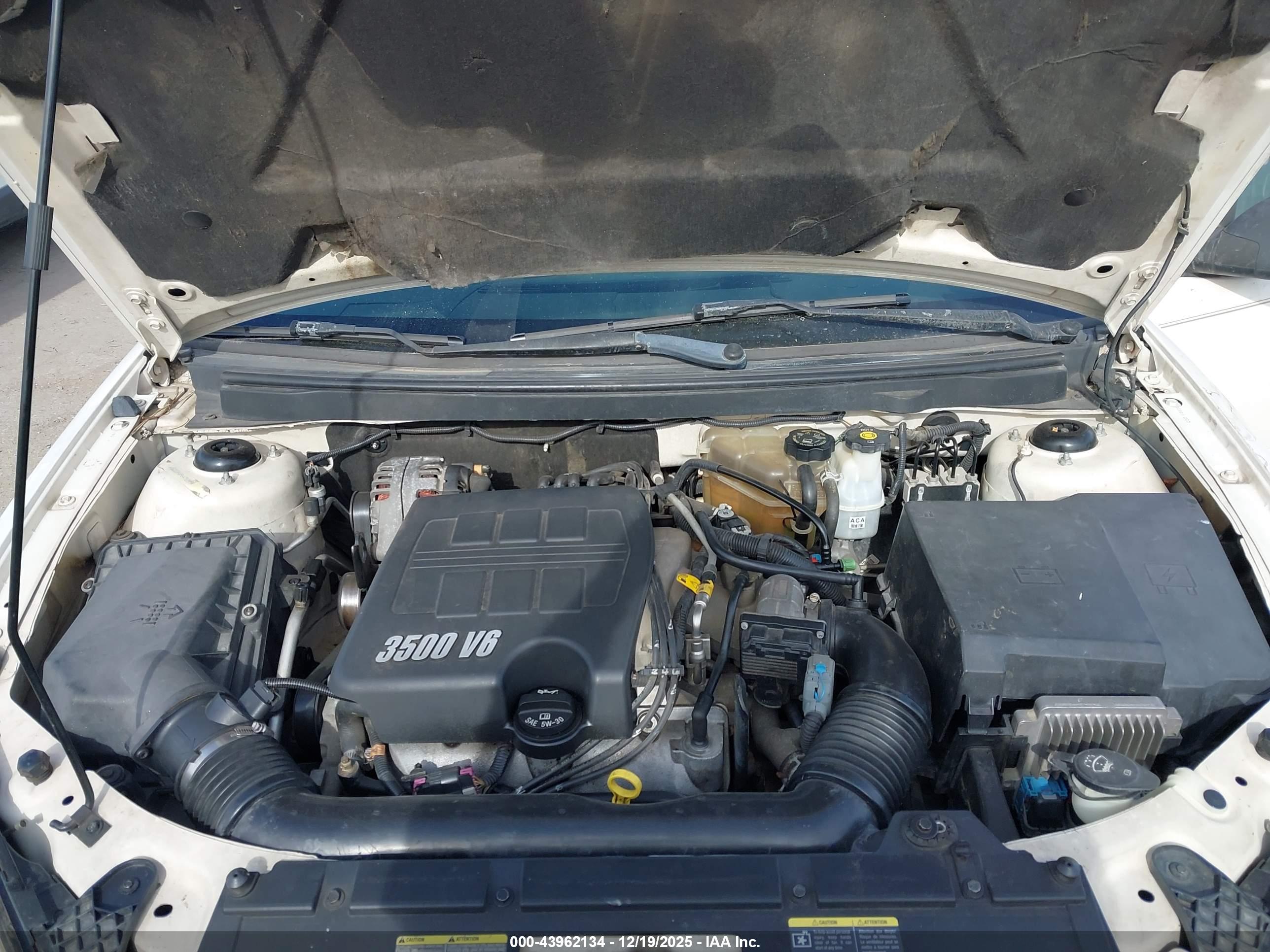 PONTIAC G6 image 10