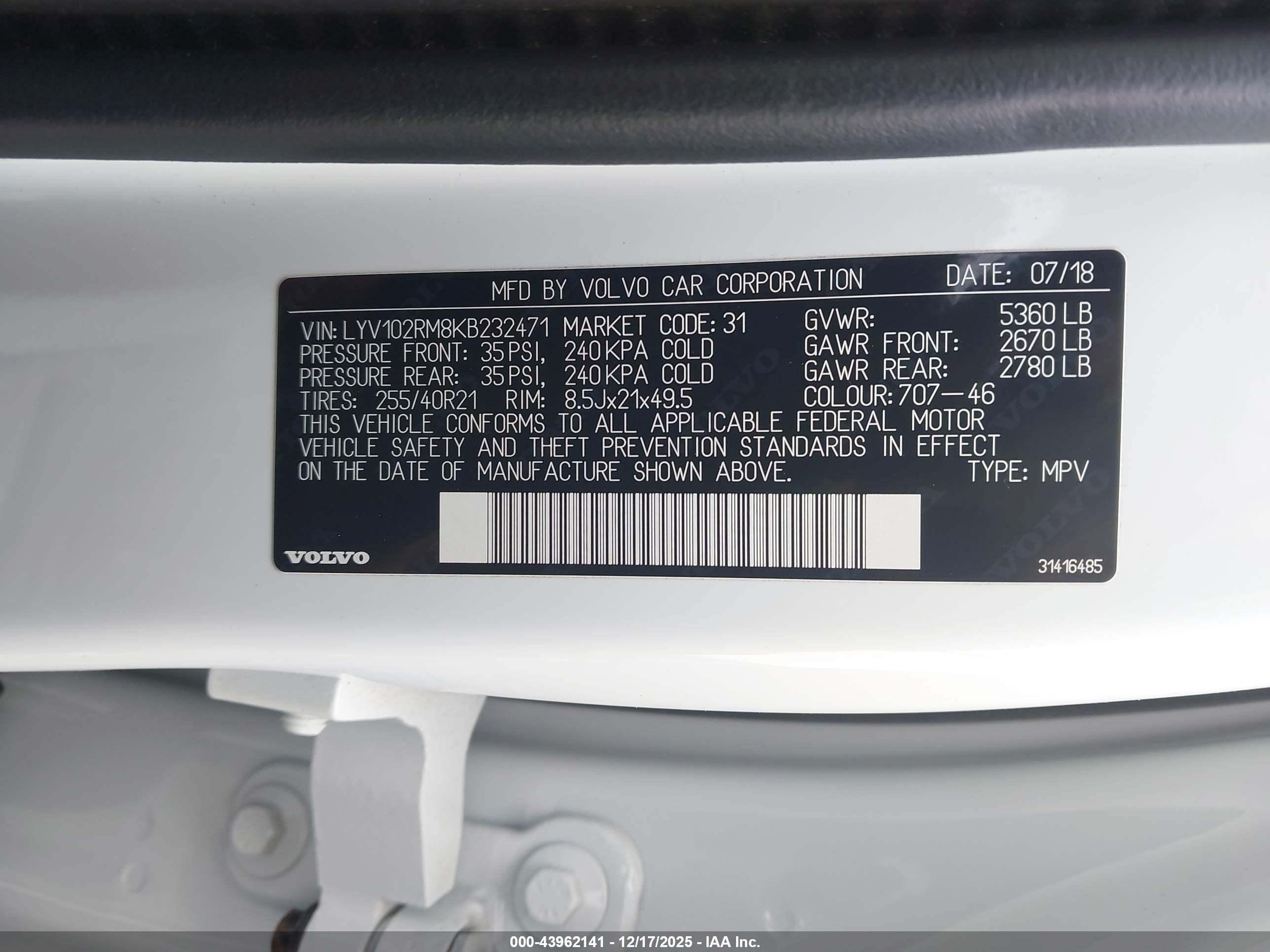VOLVO XC60 image 9