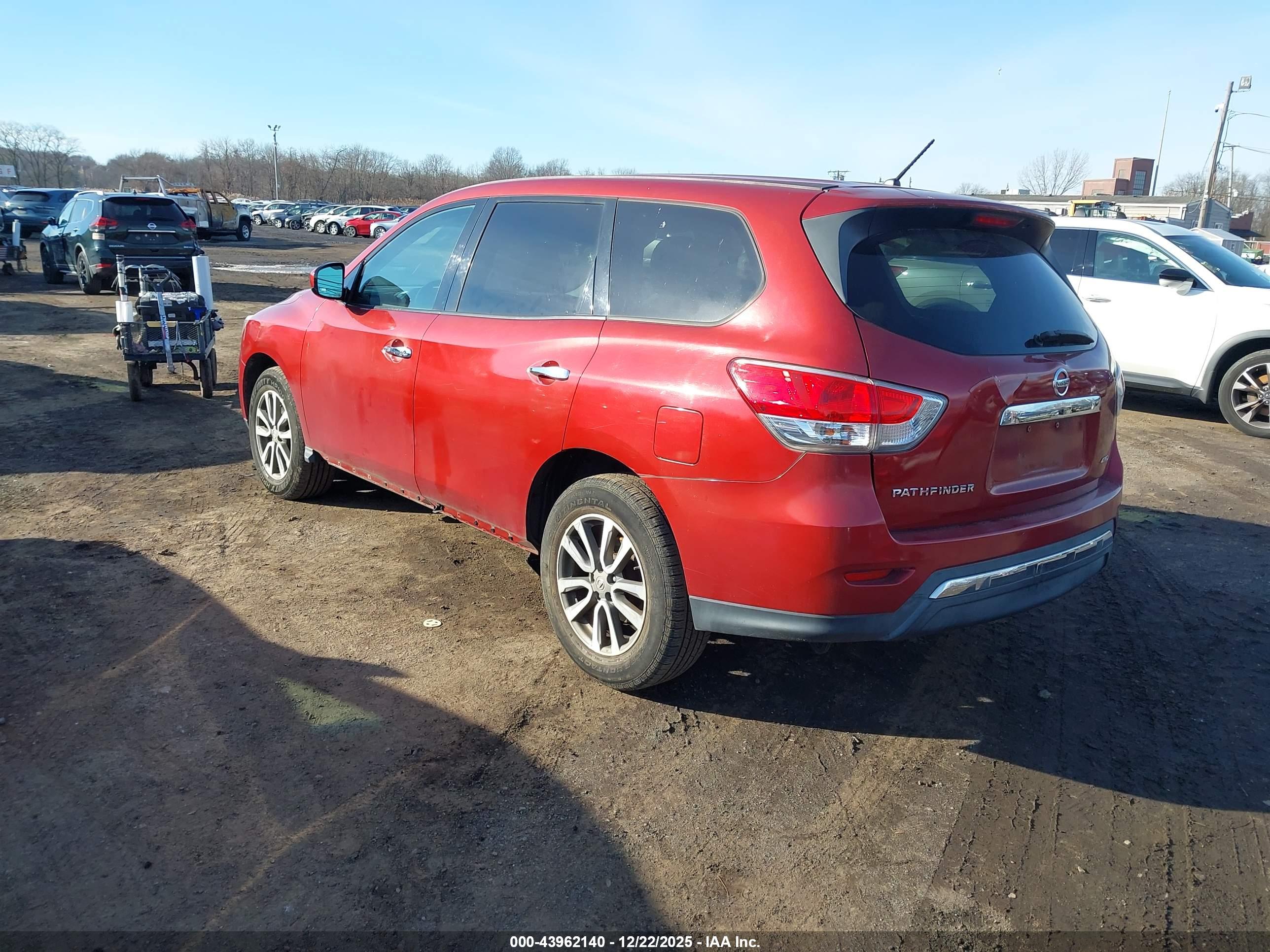 NISSAN PATHFINDER image 3