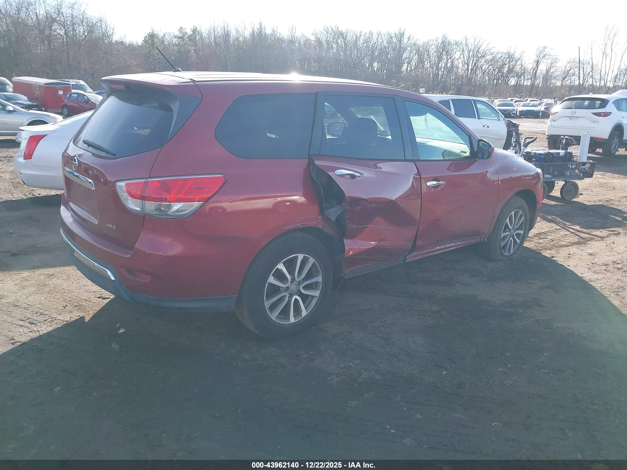 NISSAN PATHFINDER image 4