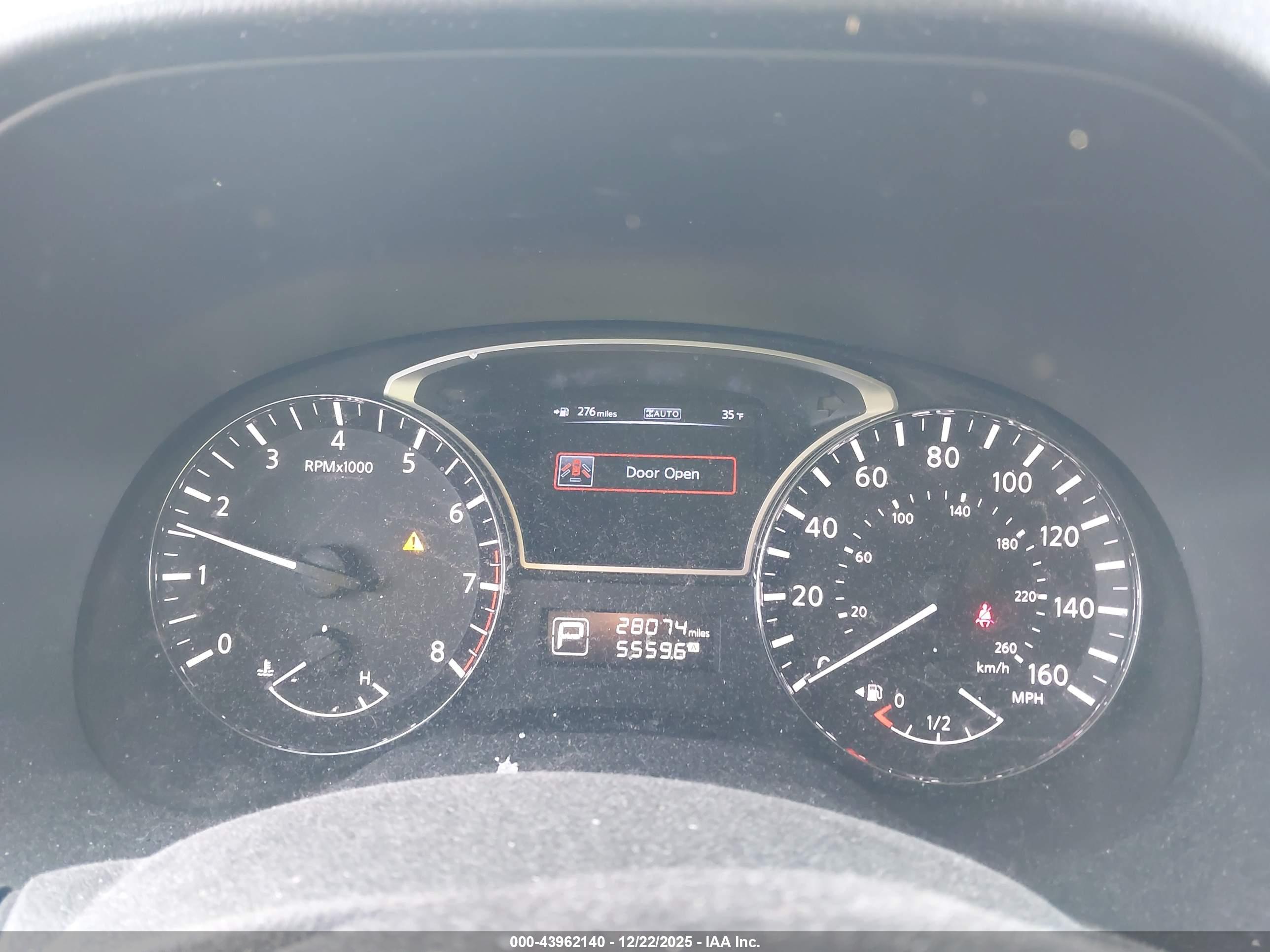 NISSAN PATHFINDER image 7