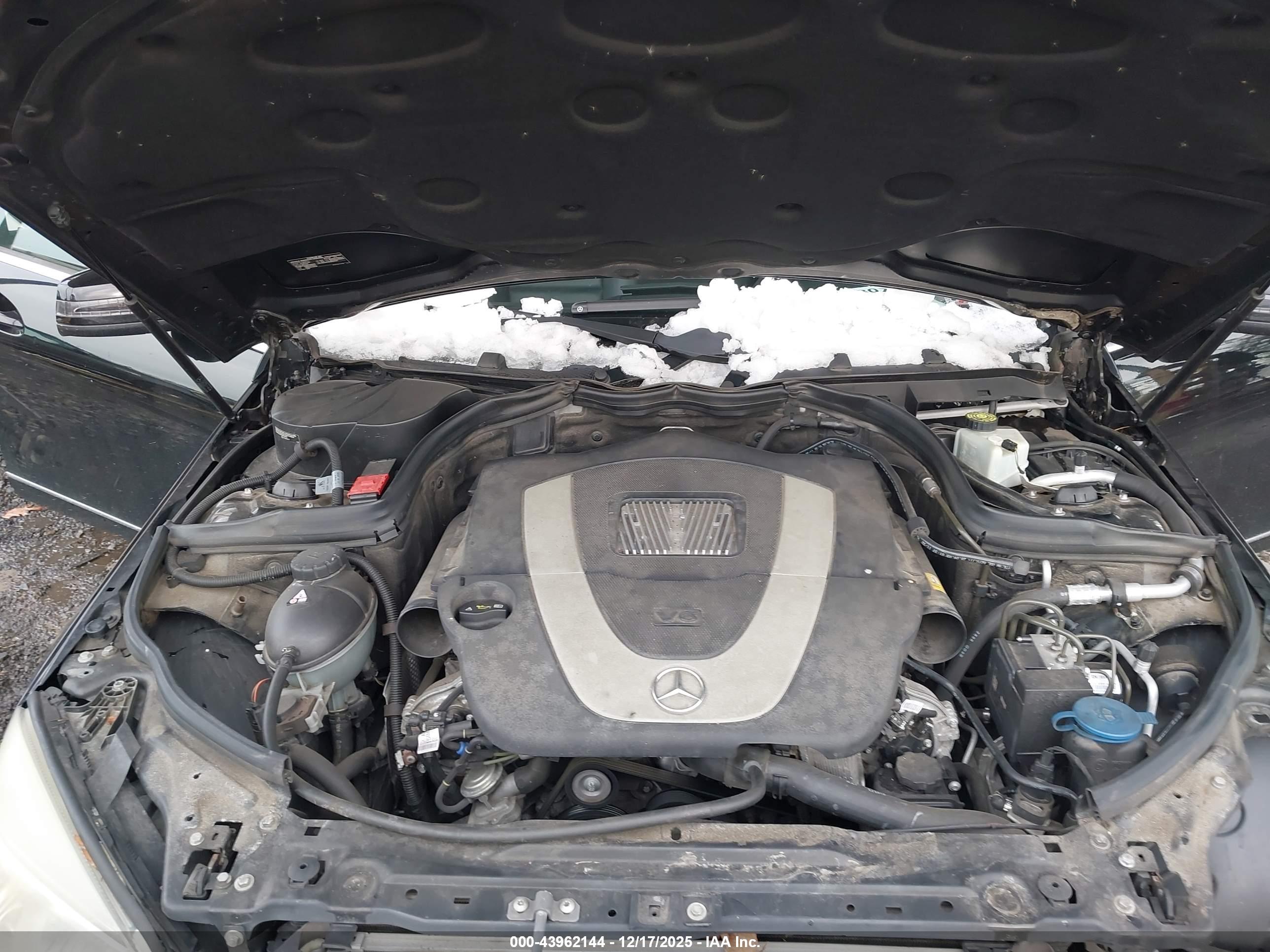 MERCEDES-BENZ C image 10