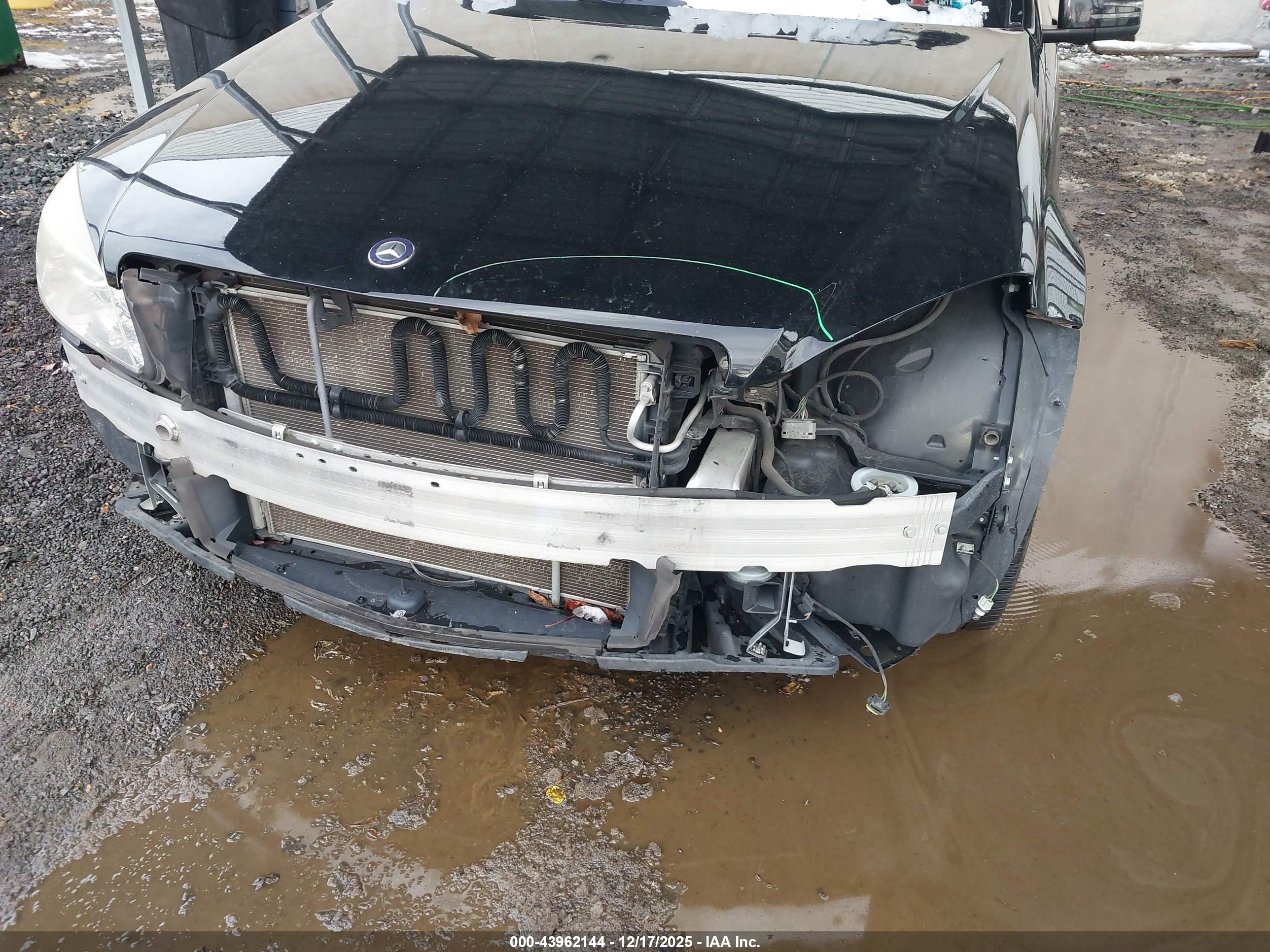 MERCEDES-BENZ C image 6