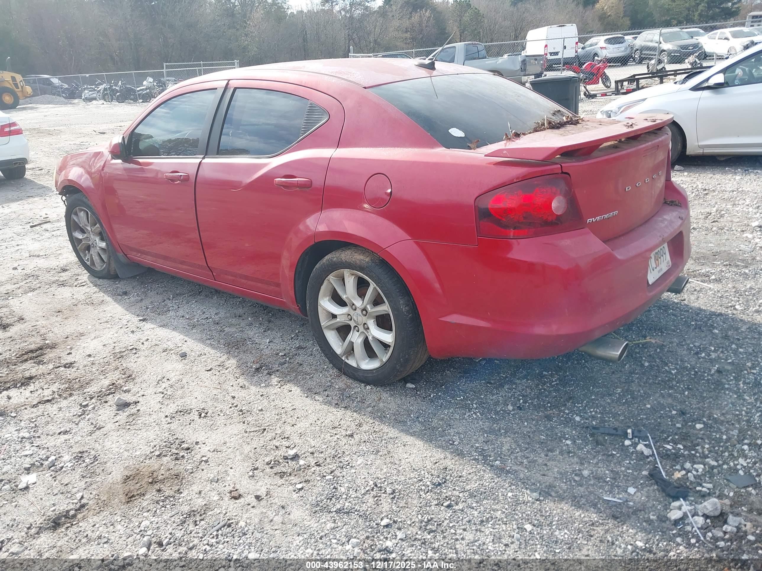 DODGE AVENGER image 3