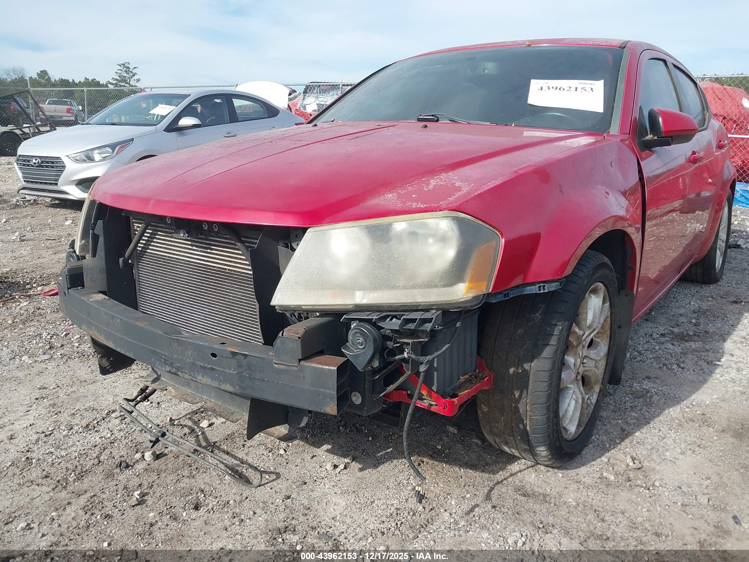 DODGE AVENGER image 6