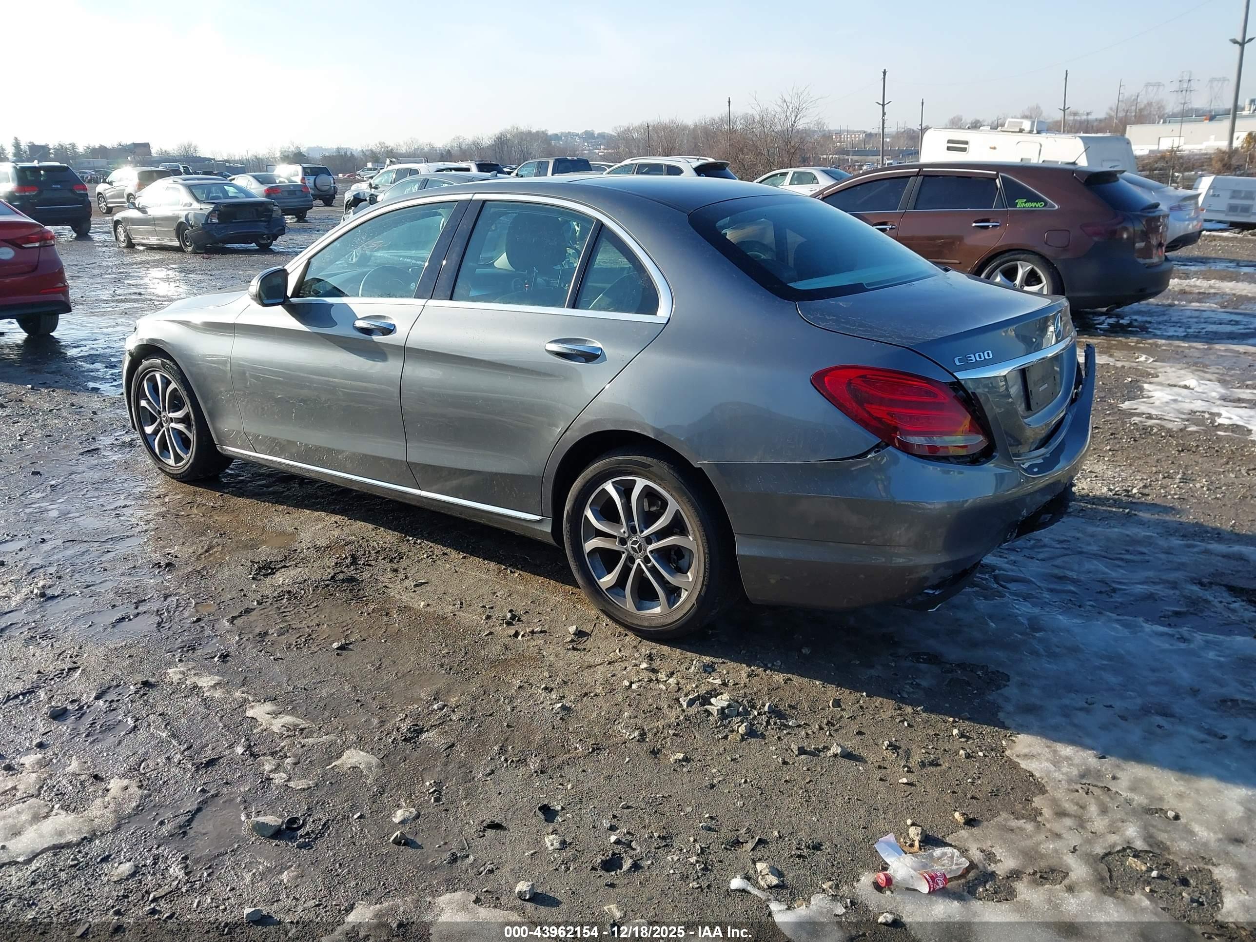 MERCEDES-BENZ C image 3