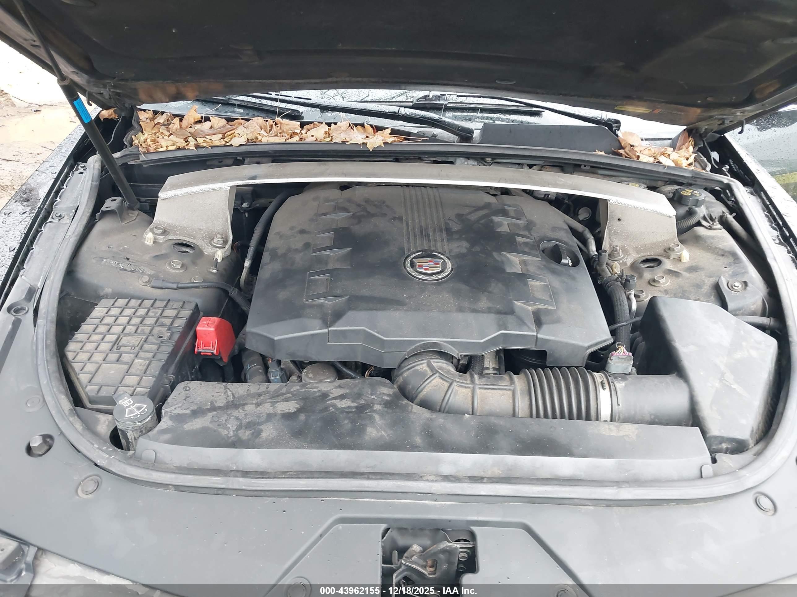 CADILLAC CTS image 10