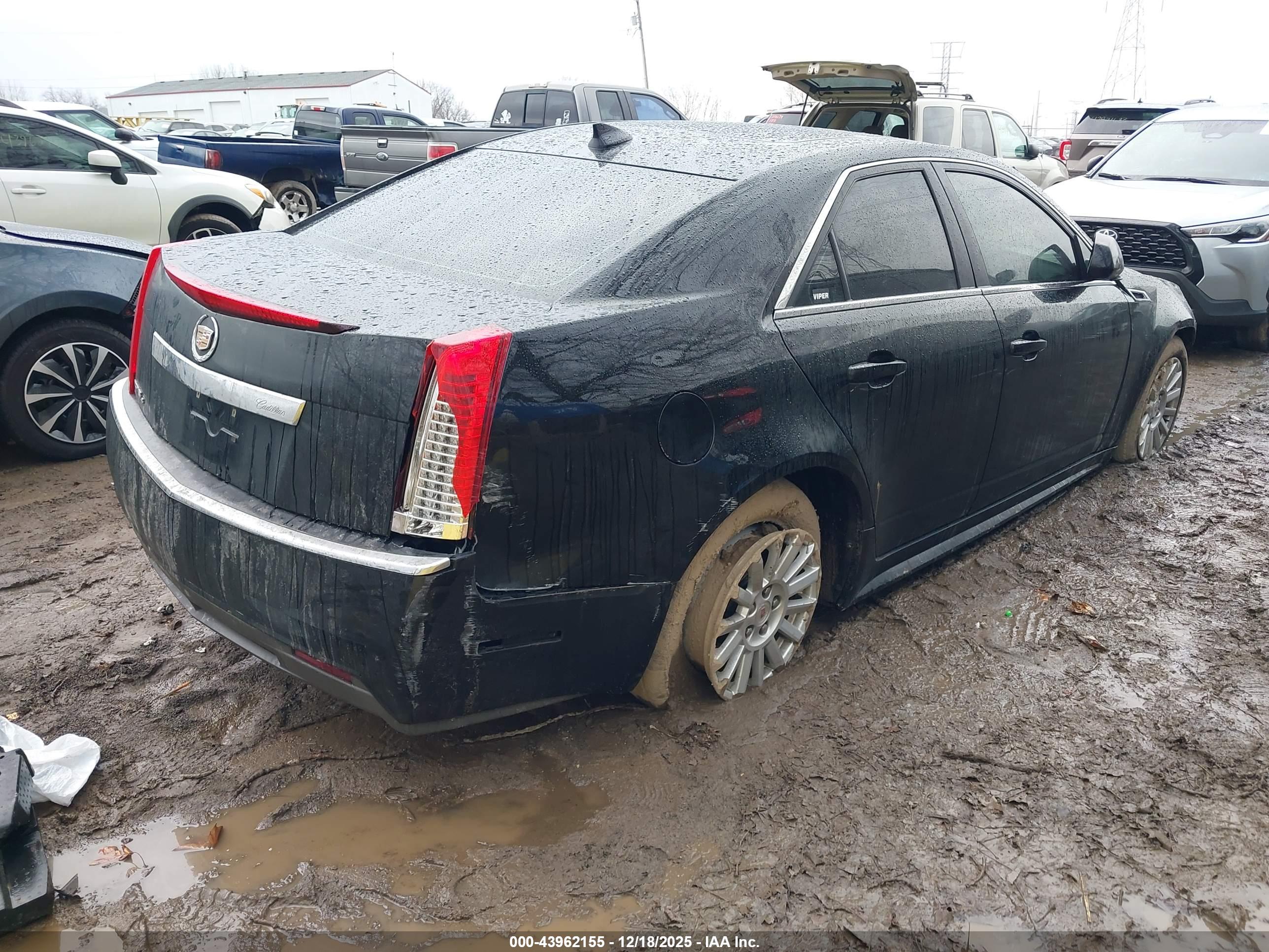 CADILLAC CTS image 4