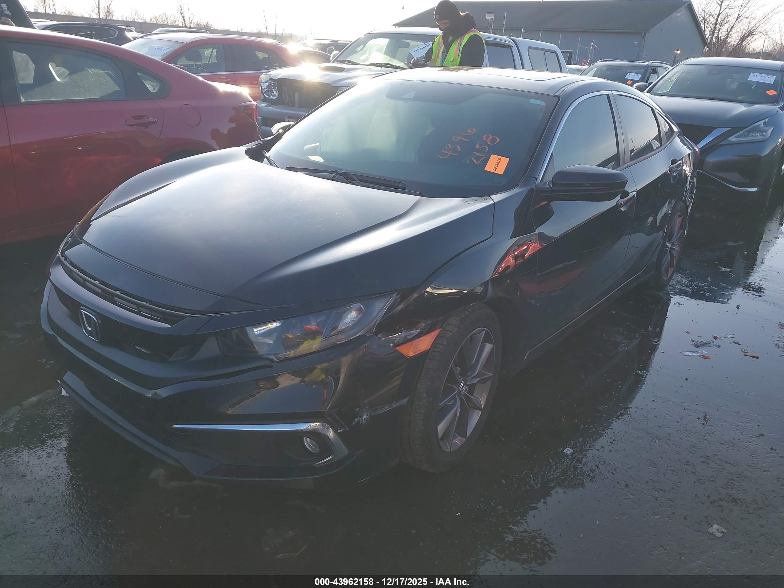 HONDA CIVIC image 2
