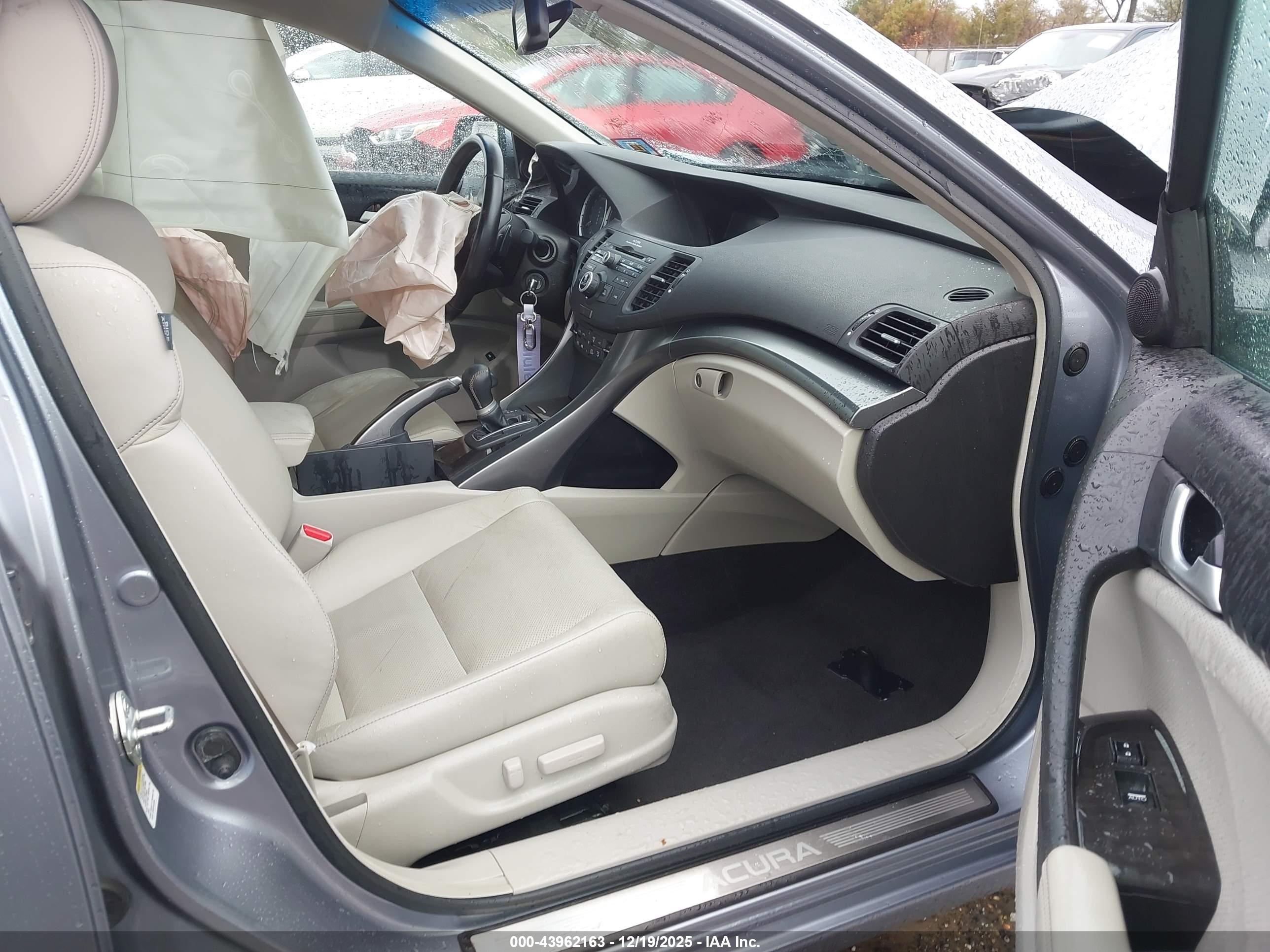 ACURA TSX image 5