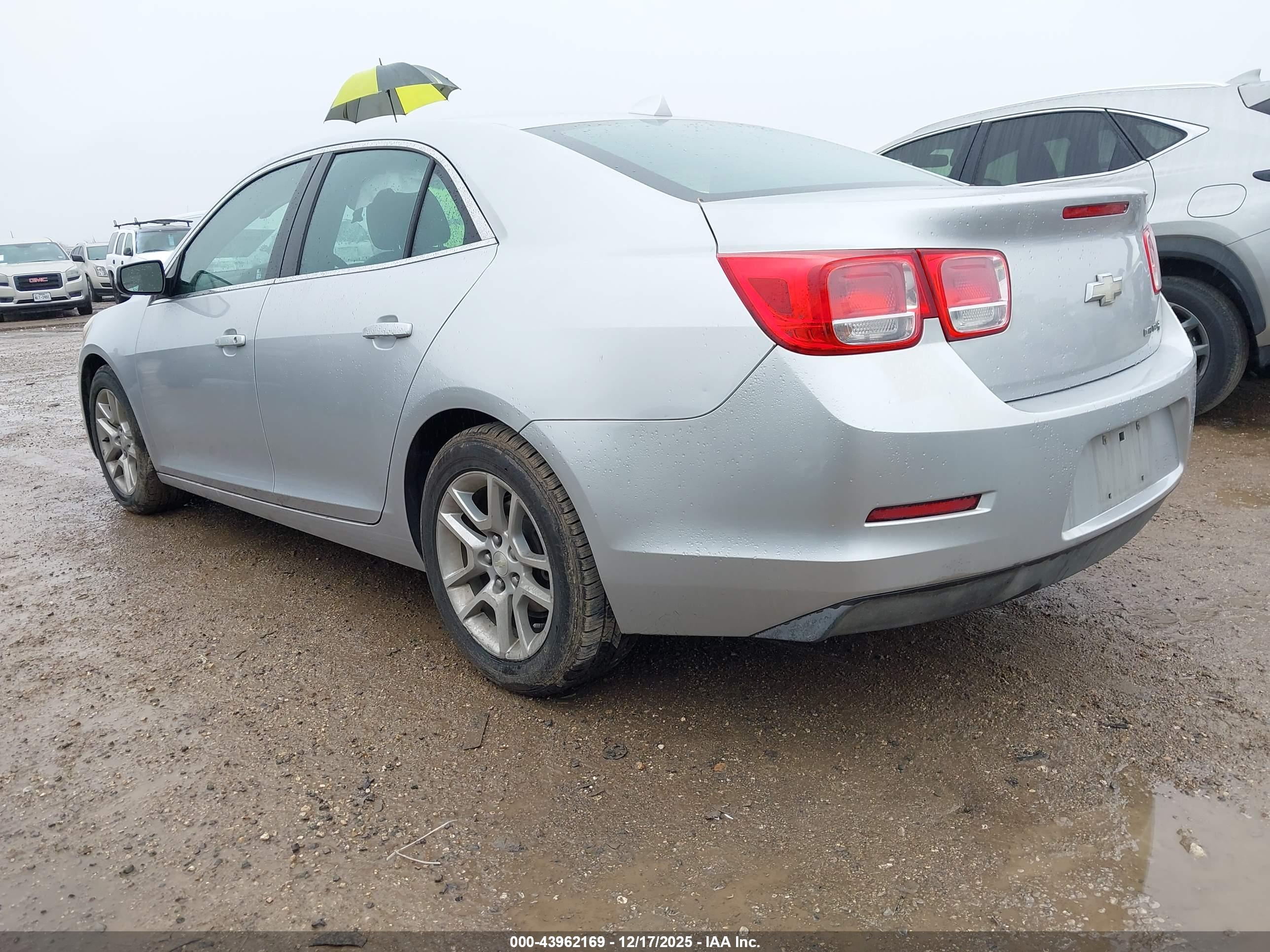 CHEVROLET MALIBU image 3