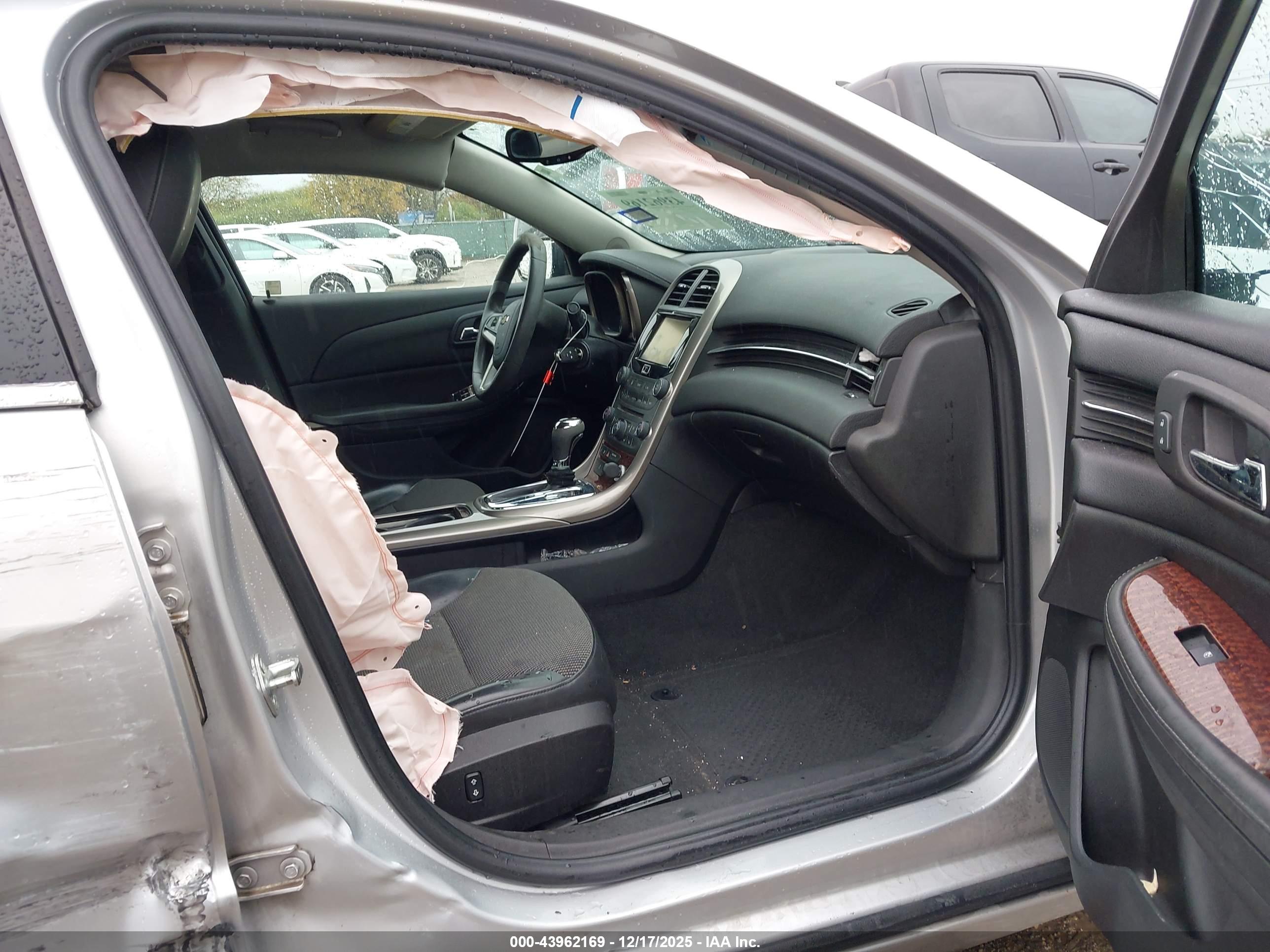 CHEVROLET MALIBU image 5