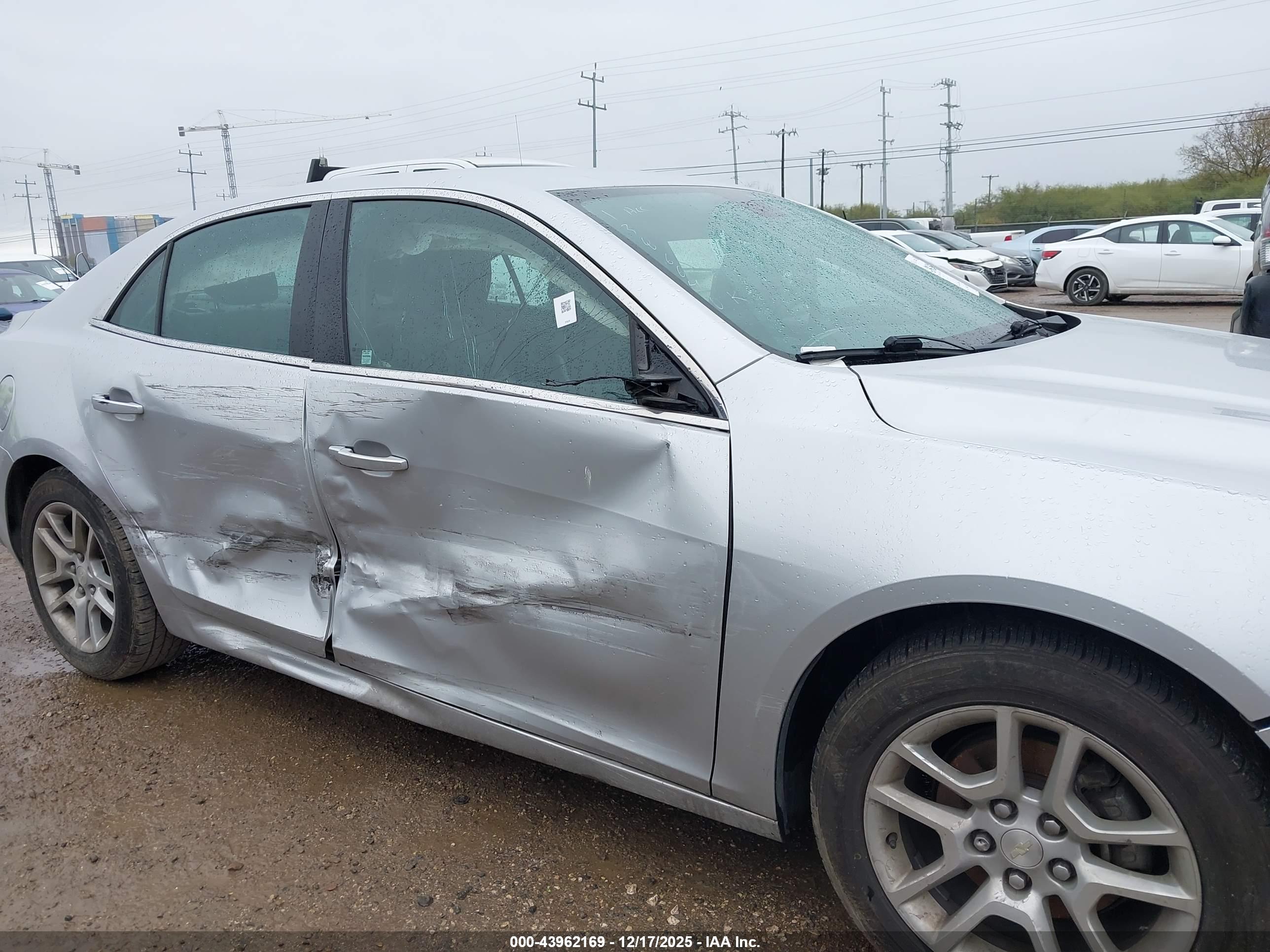 CHEVROLET MALIBU image 6