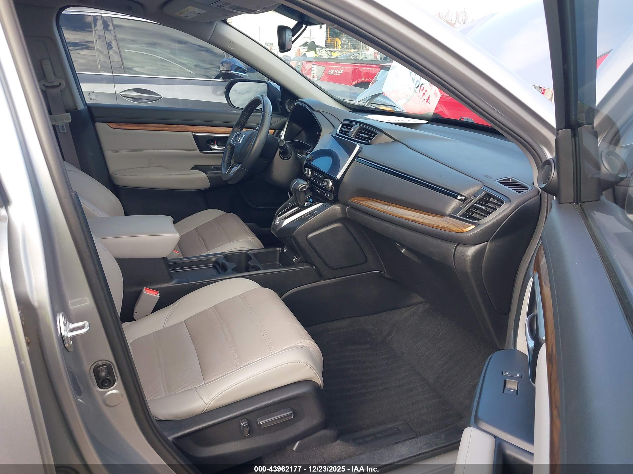 HONDA CR-V image 5