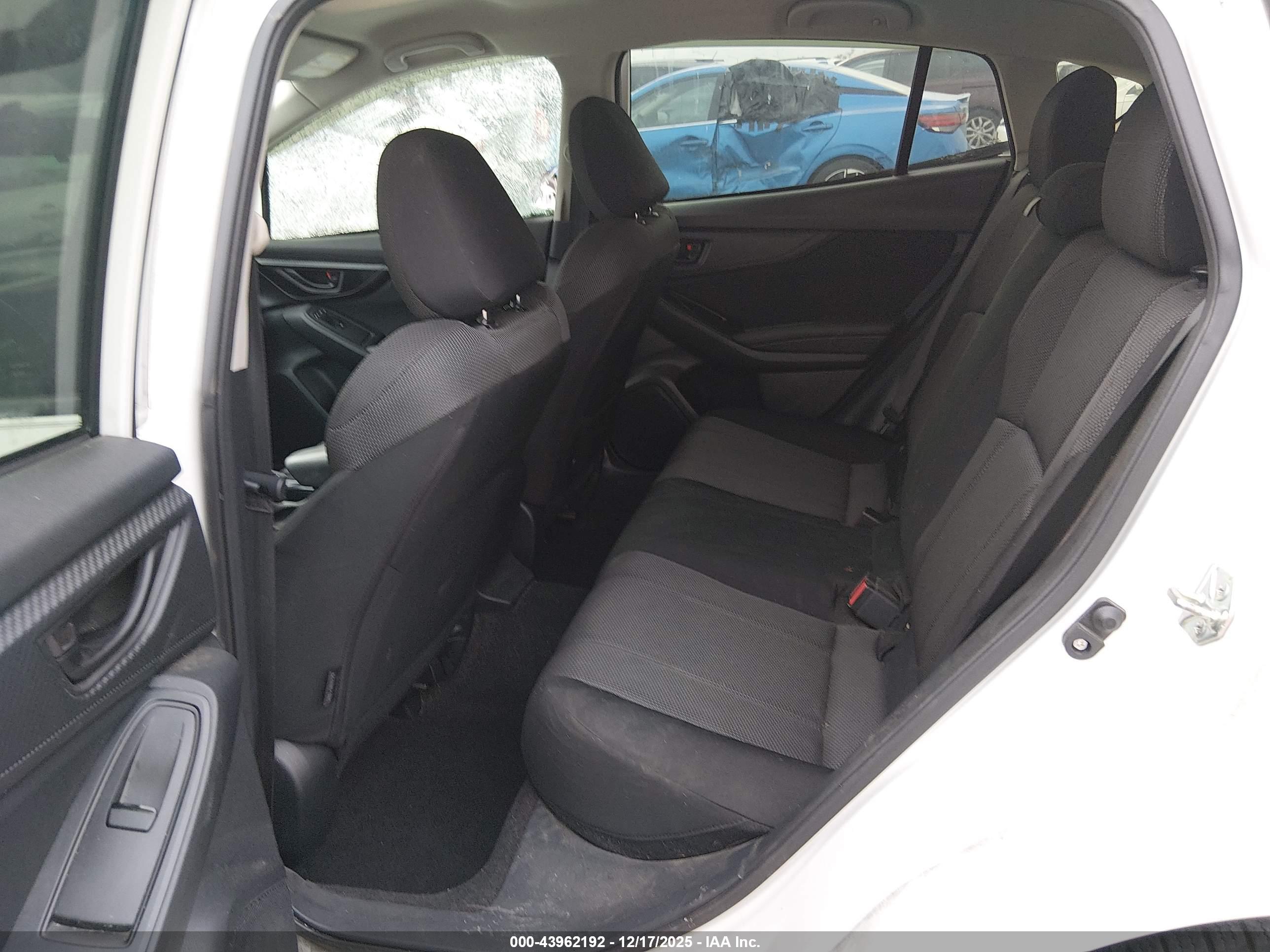 SUBARU IMPREZA image 8