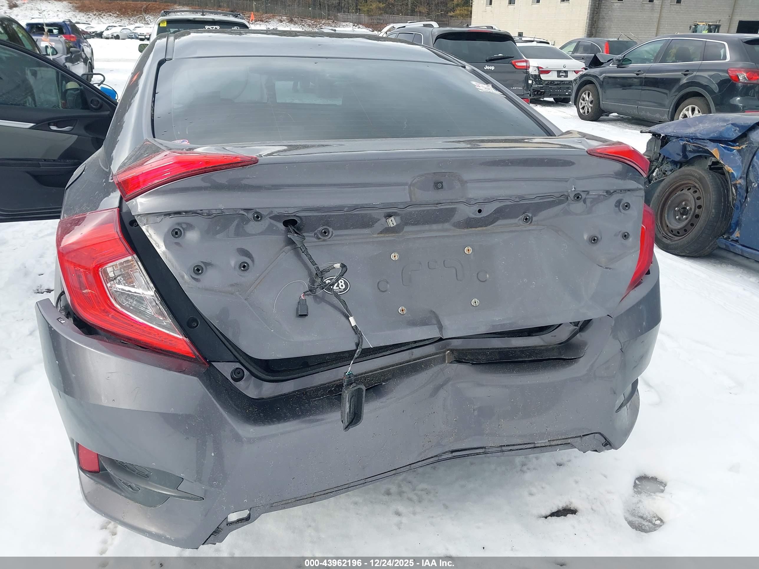 HONDA CIVIC image 6