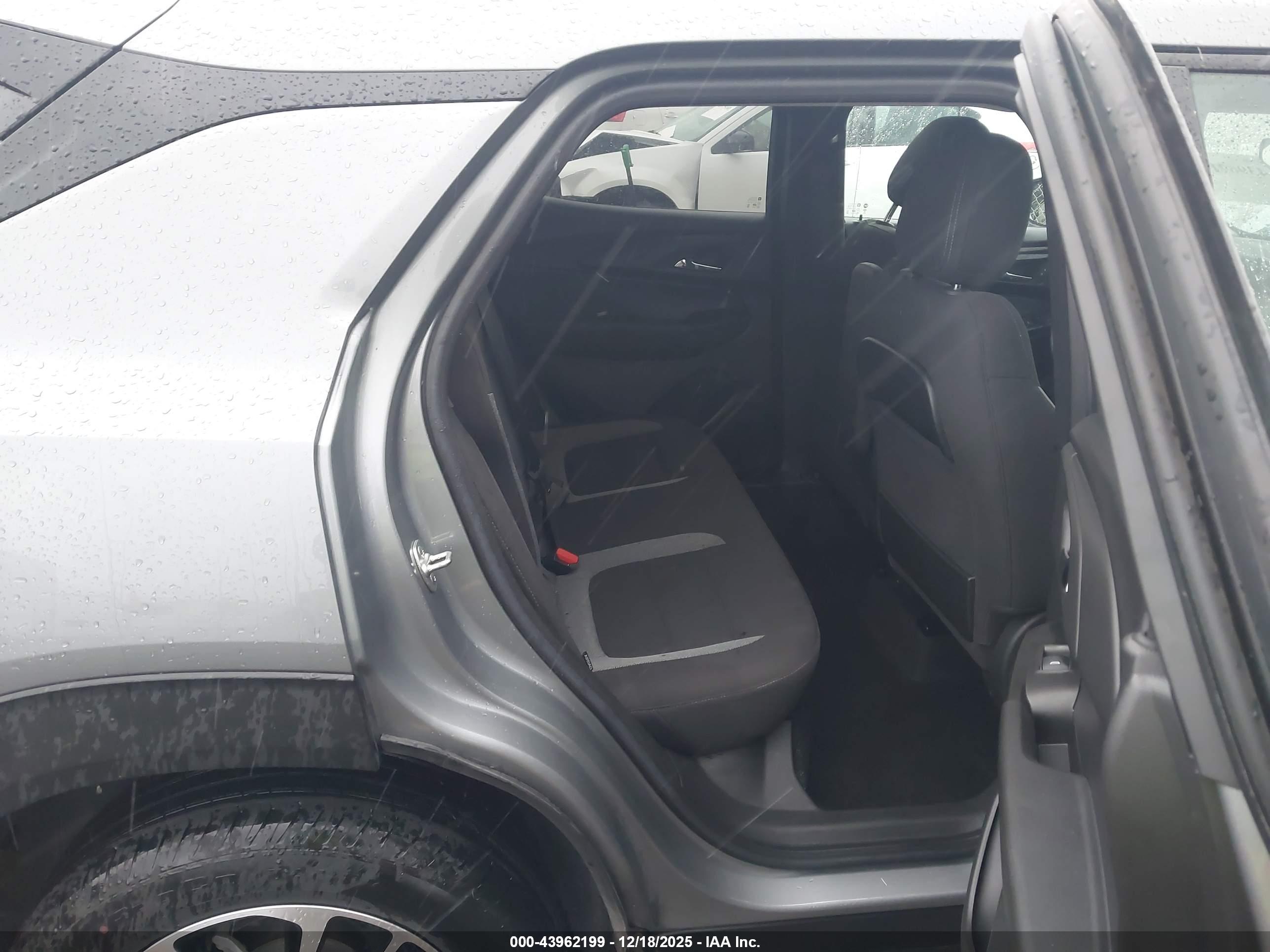 CHEVROLET TRAILBLAZER image 8