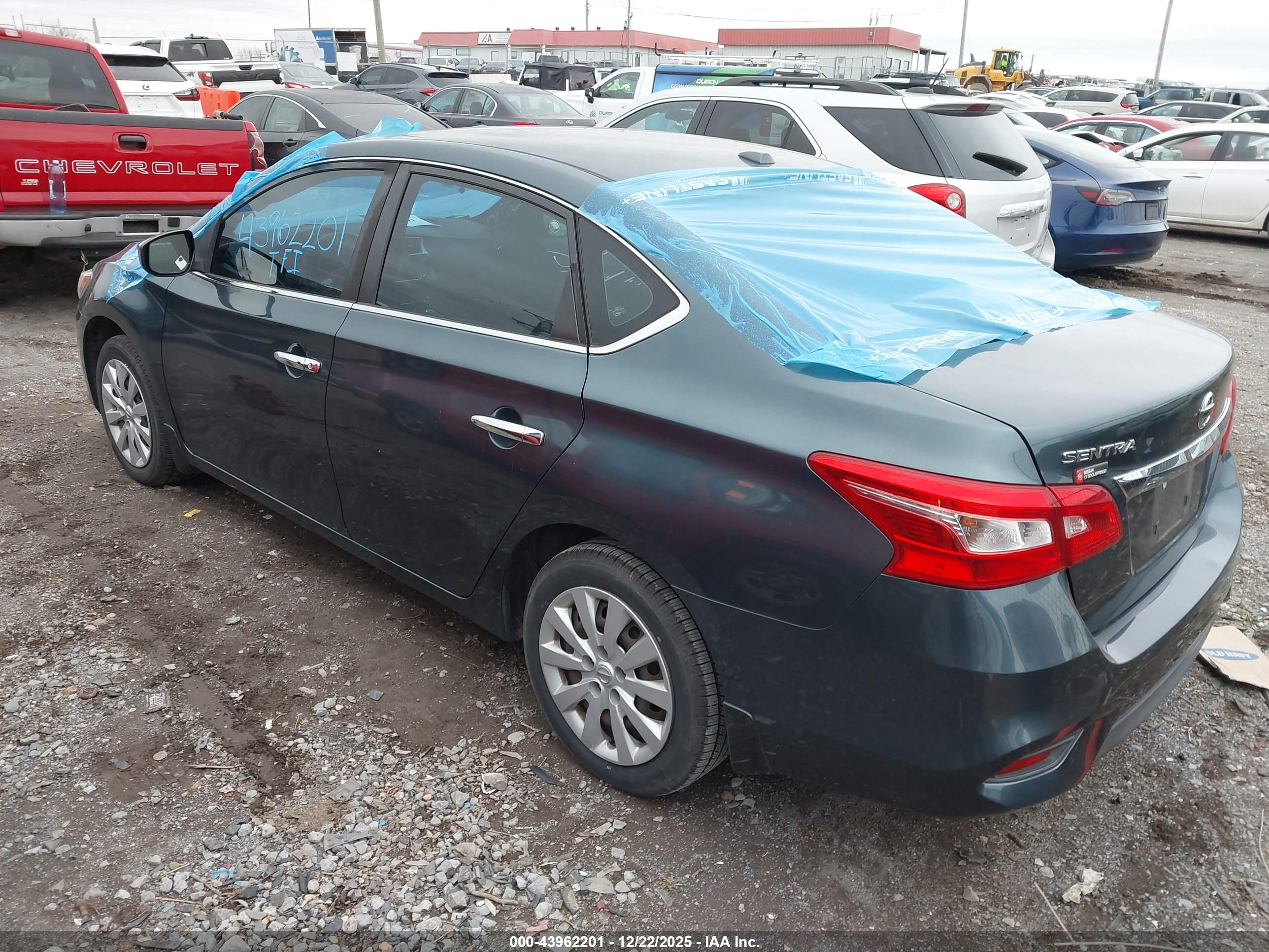 NISSAN SENTRA image 3