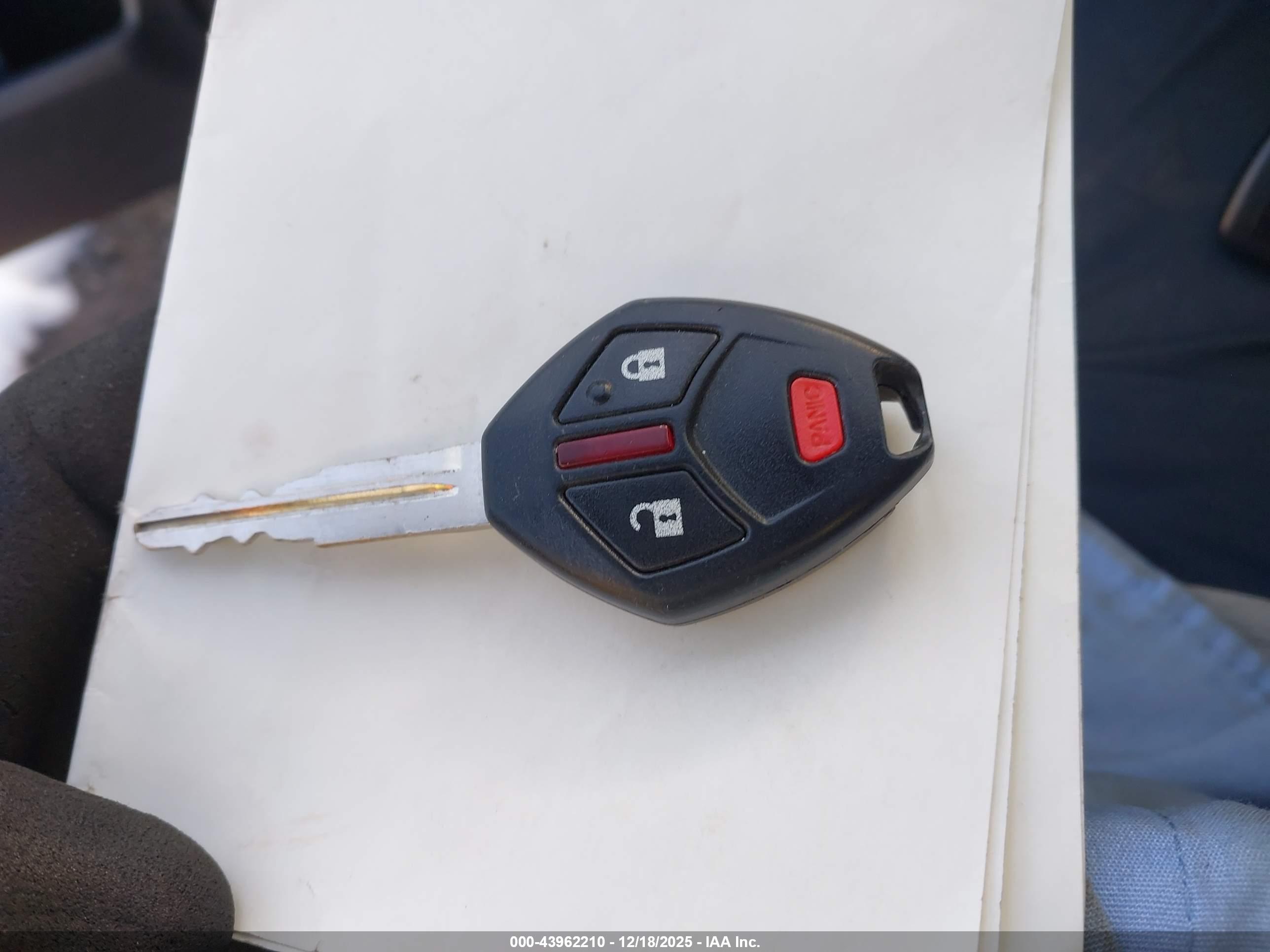 MITSUBISHI MIRAGE image 11