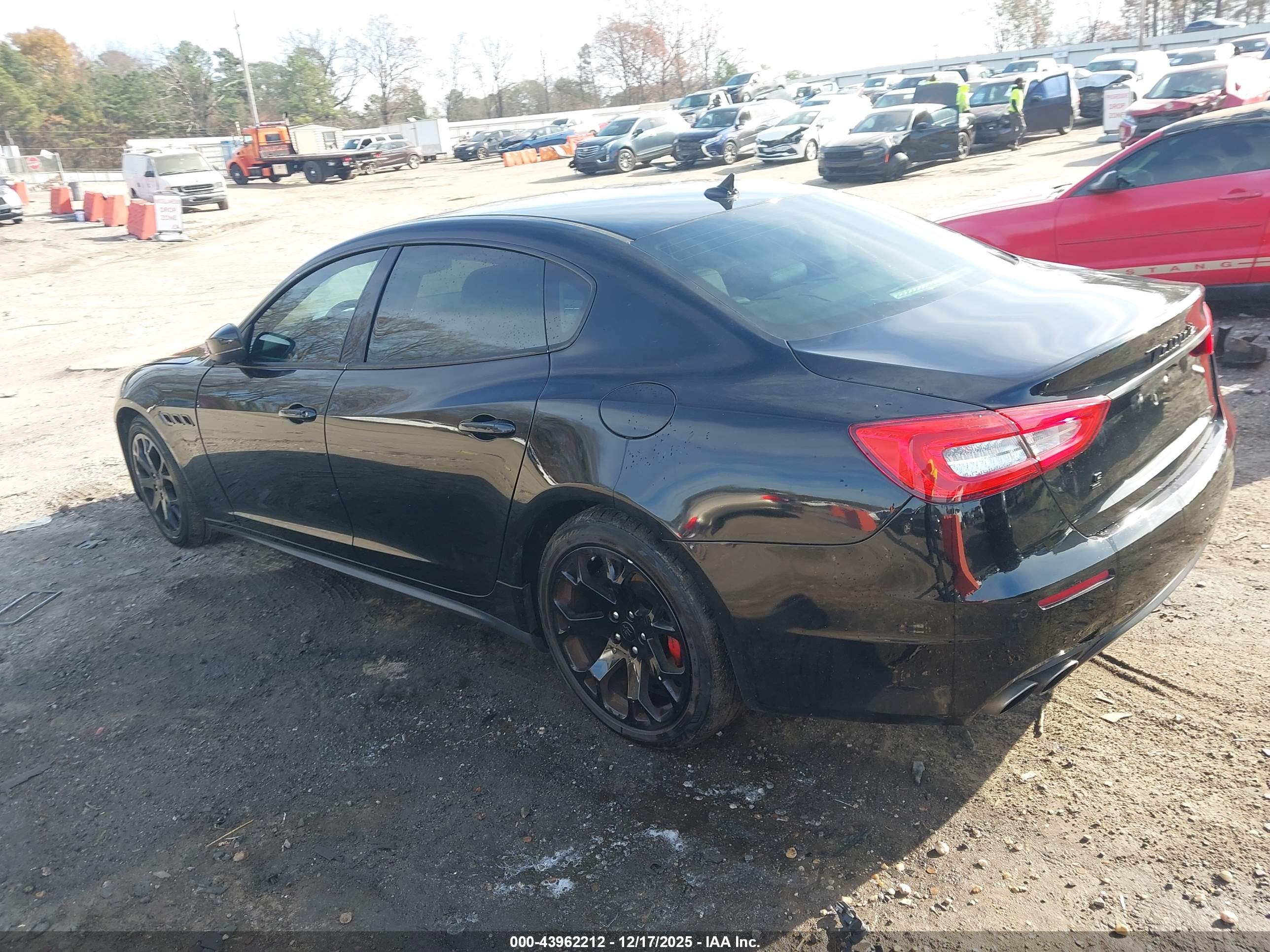 MASERATI QUATTROPORTE image 3