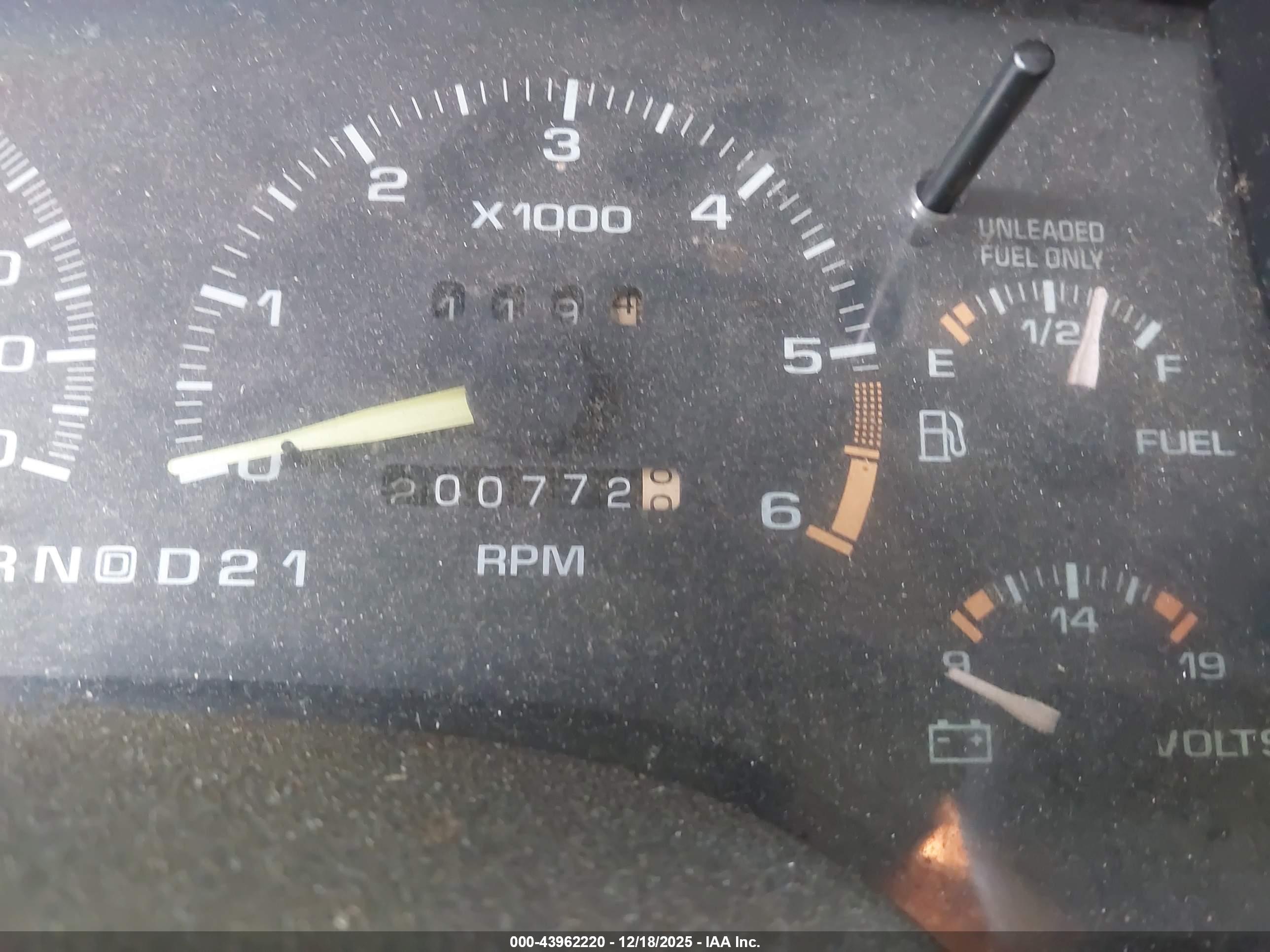 GMC JIMMY image 7