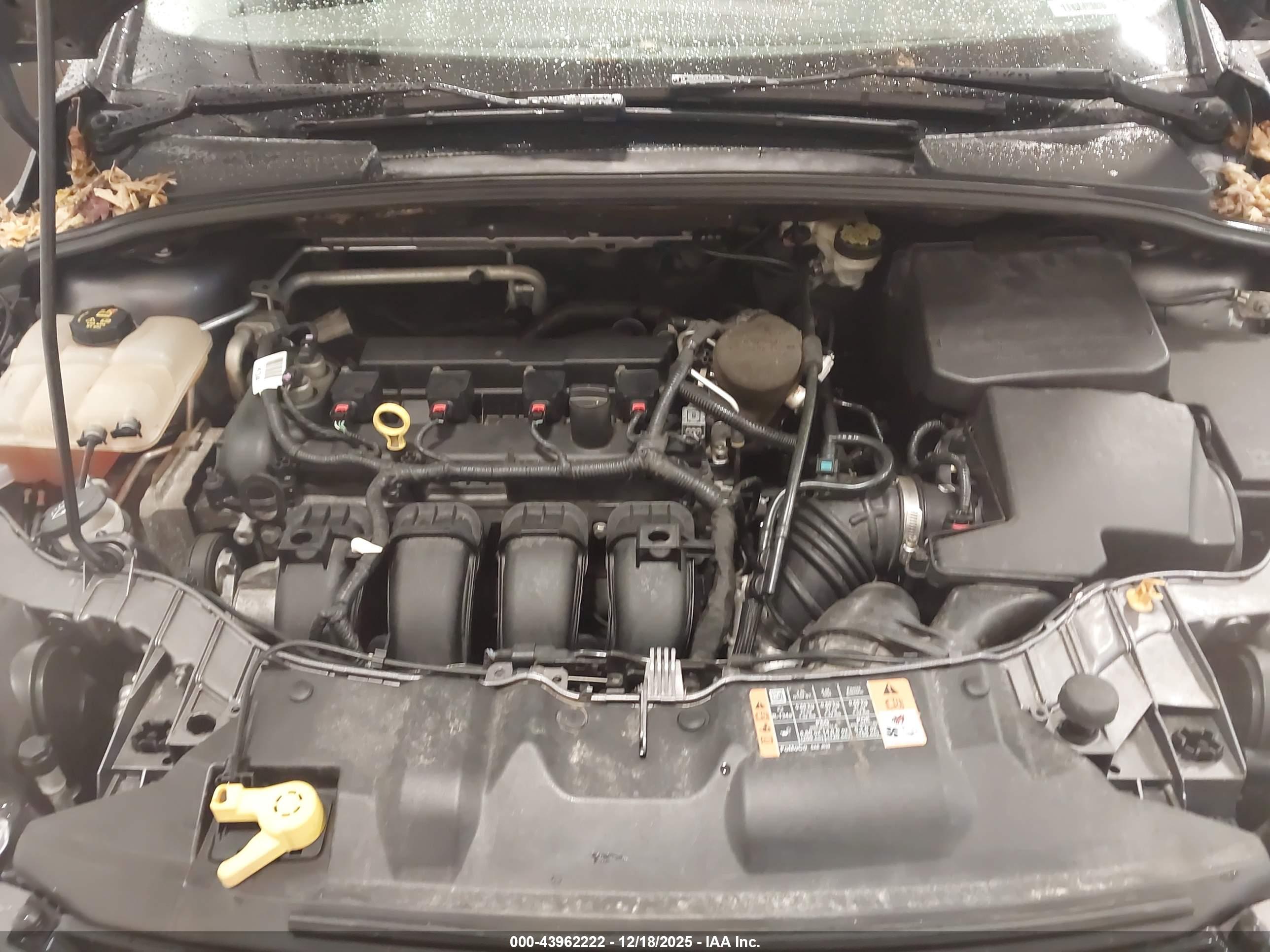 FORD FOCUS image 10