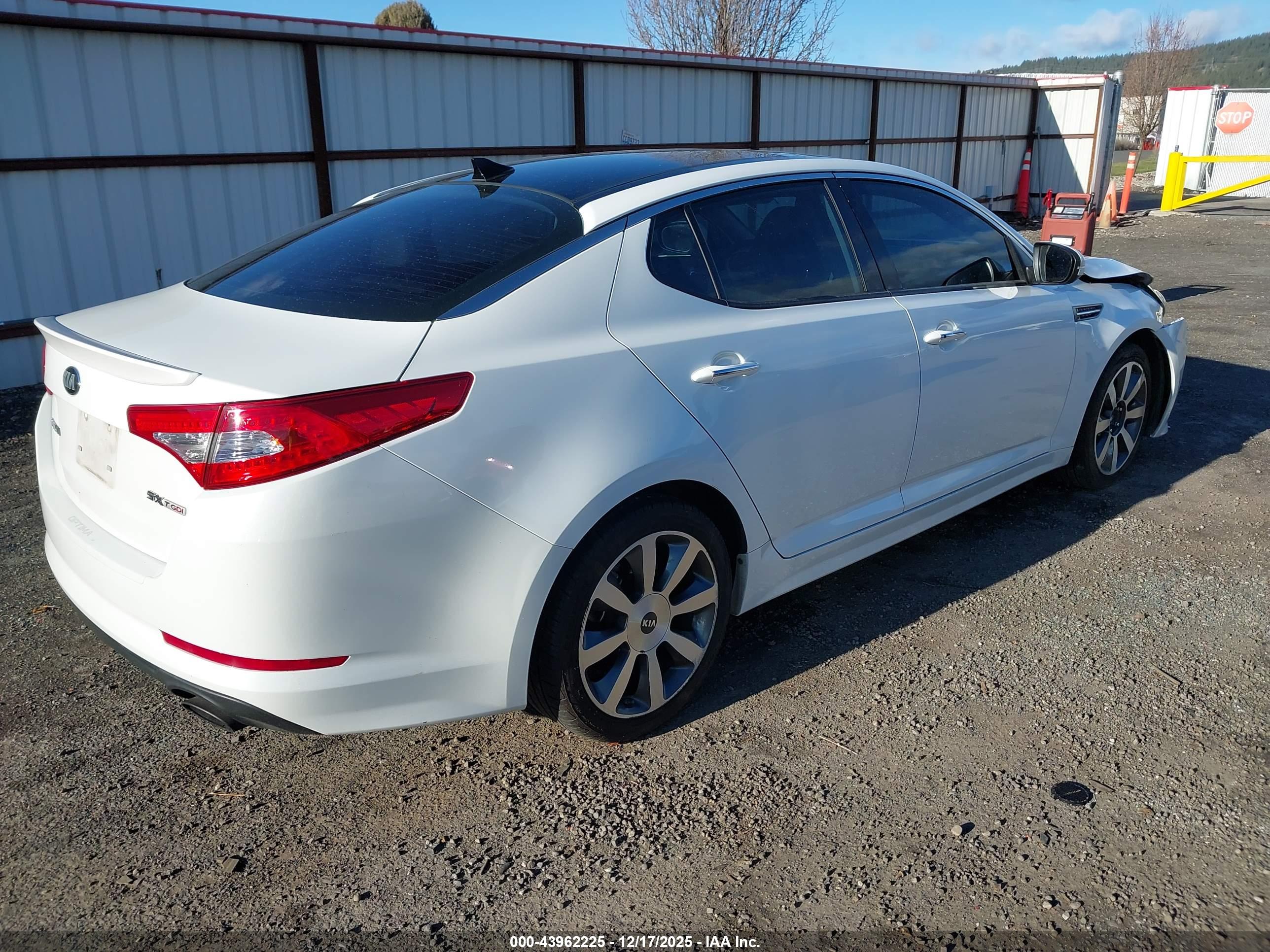 KIA OPTIMA image 4