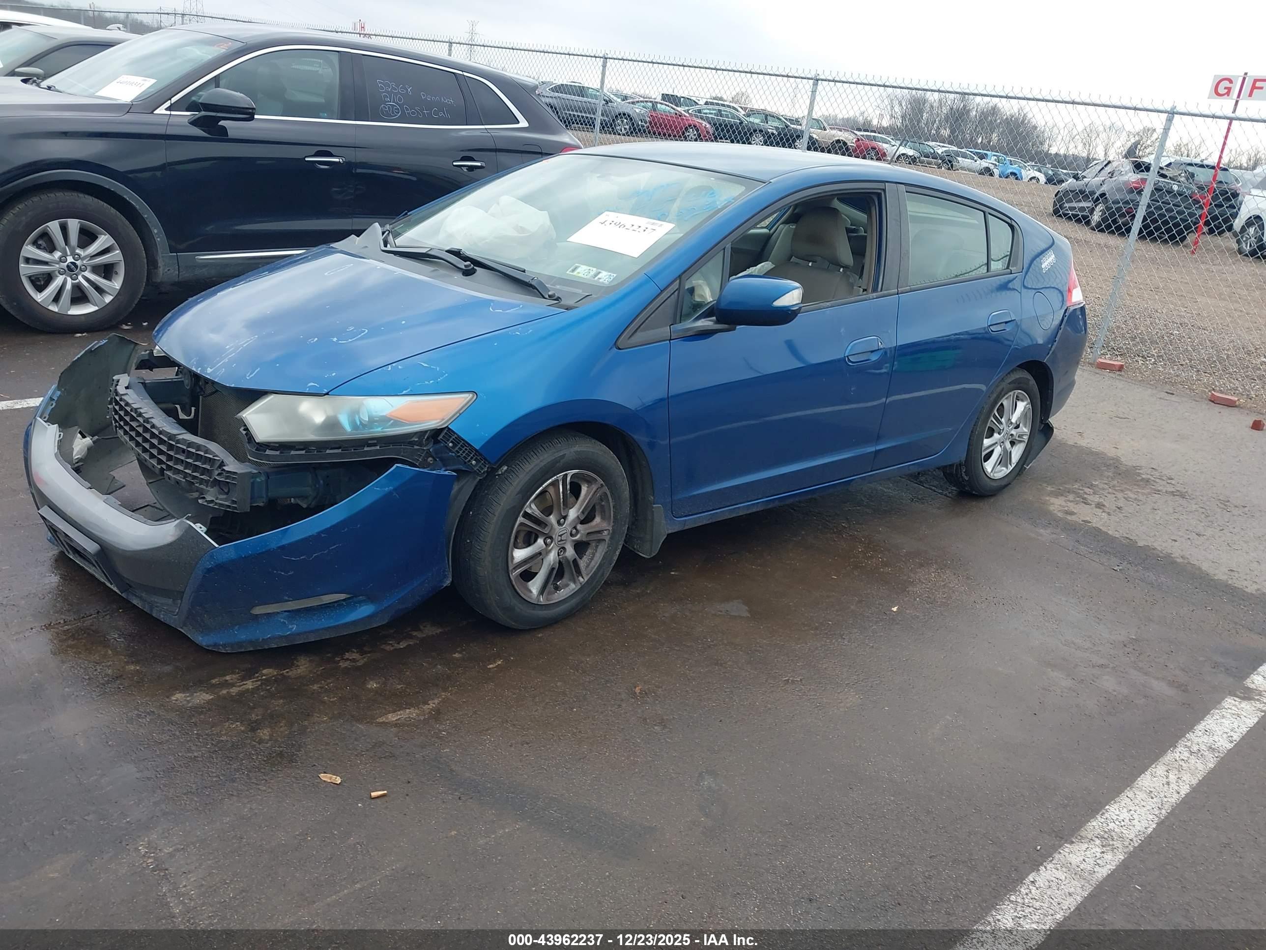 HONDA INSIGHT image 2