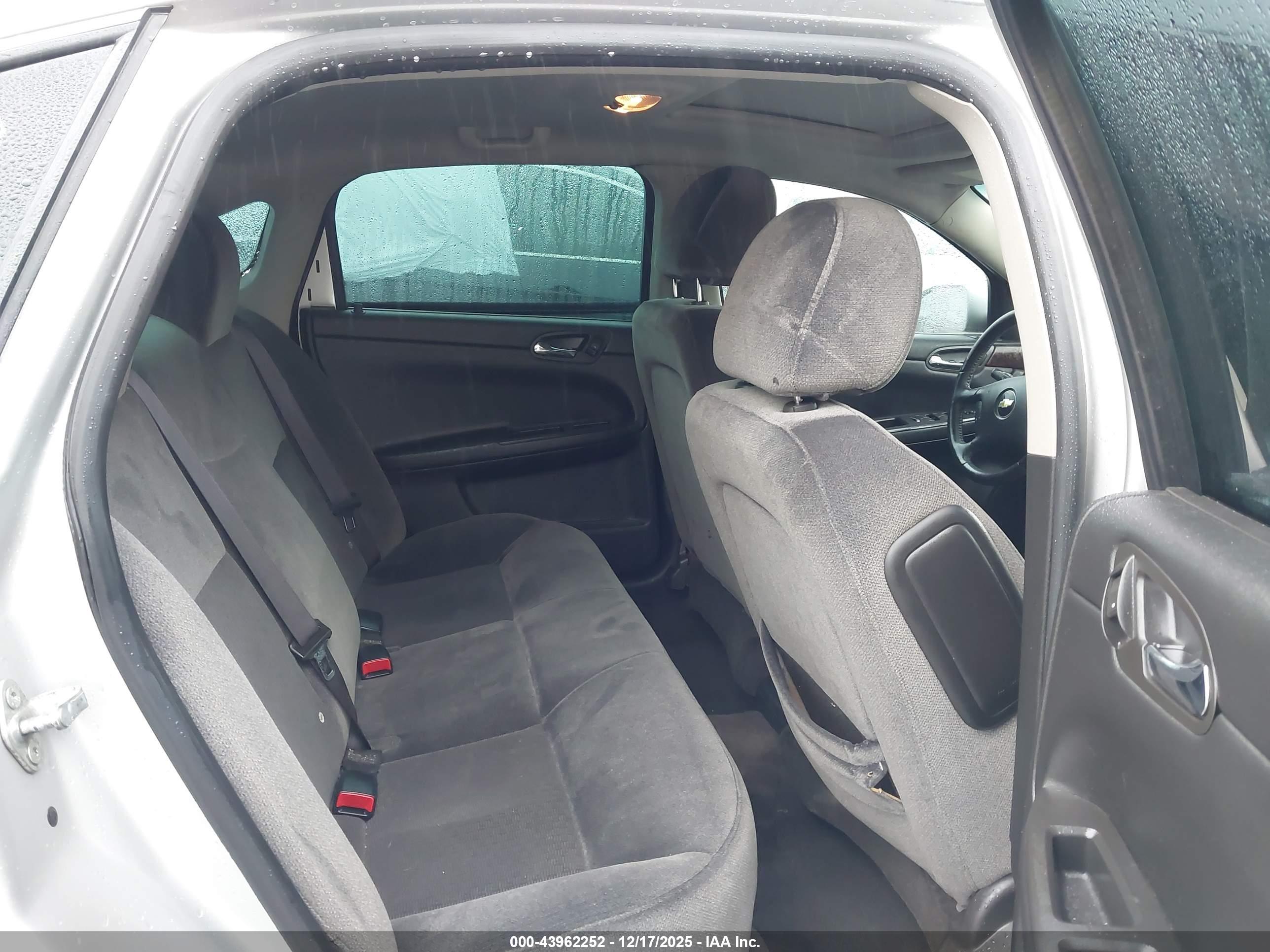 CHEVROLET IMPALA image 8