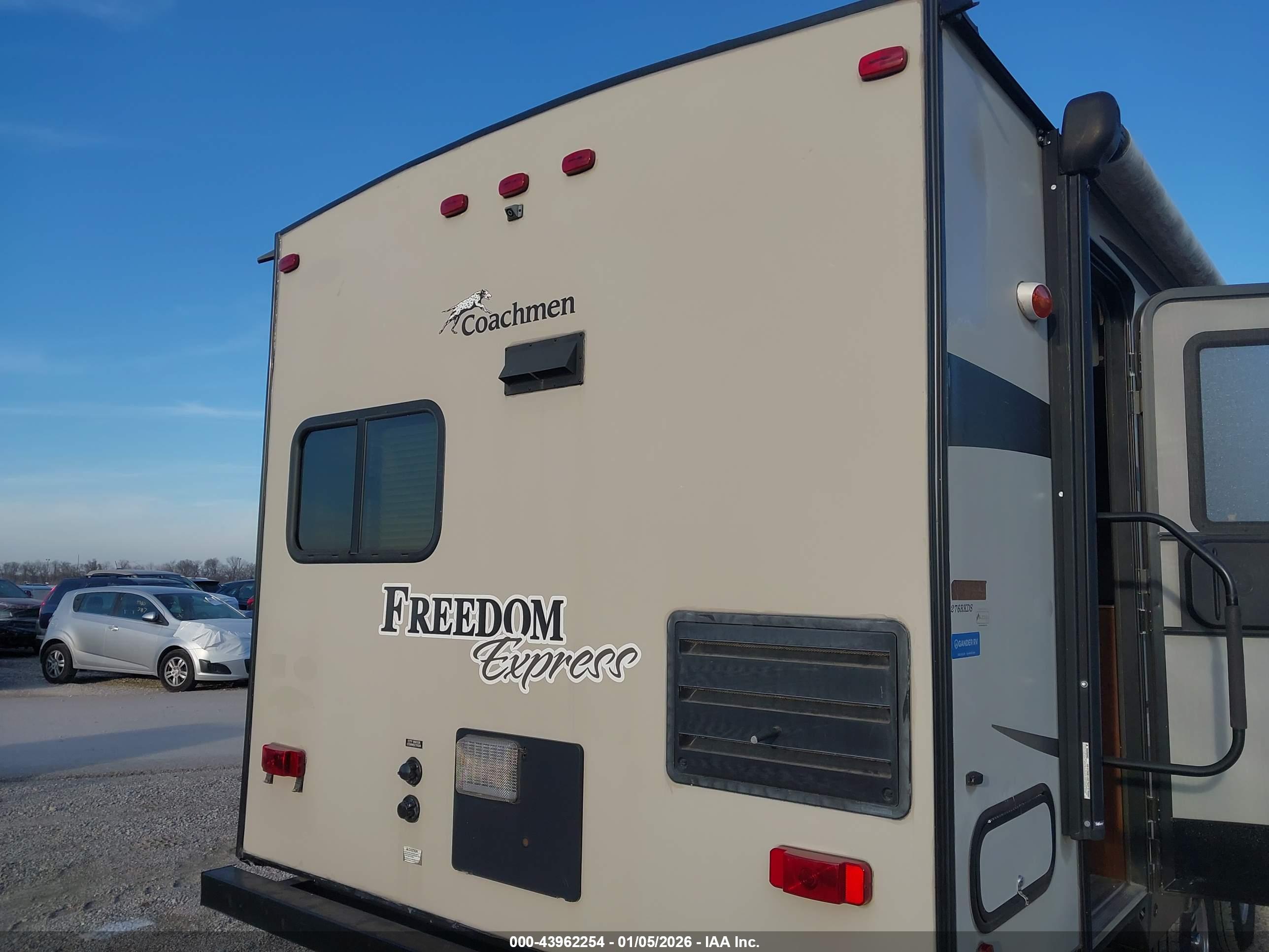 COACHMEN FREEDOM image 6