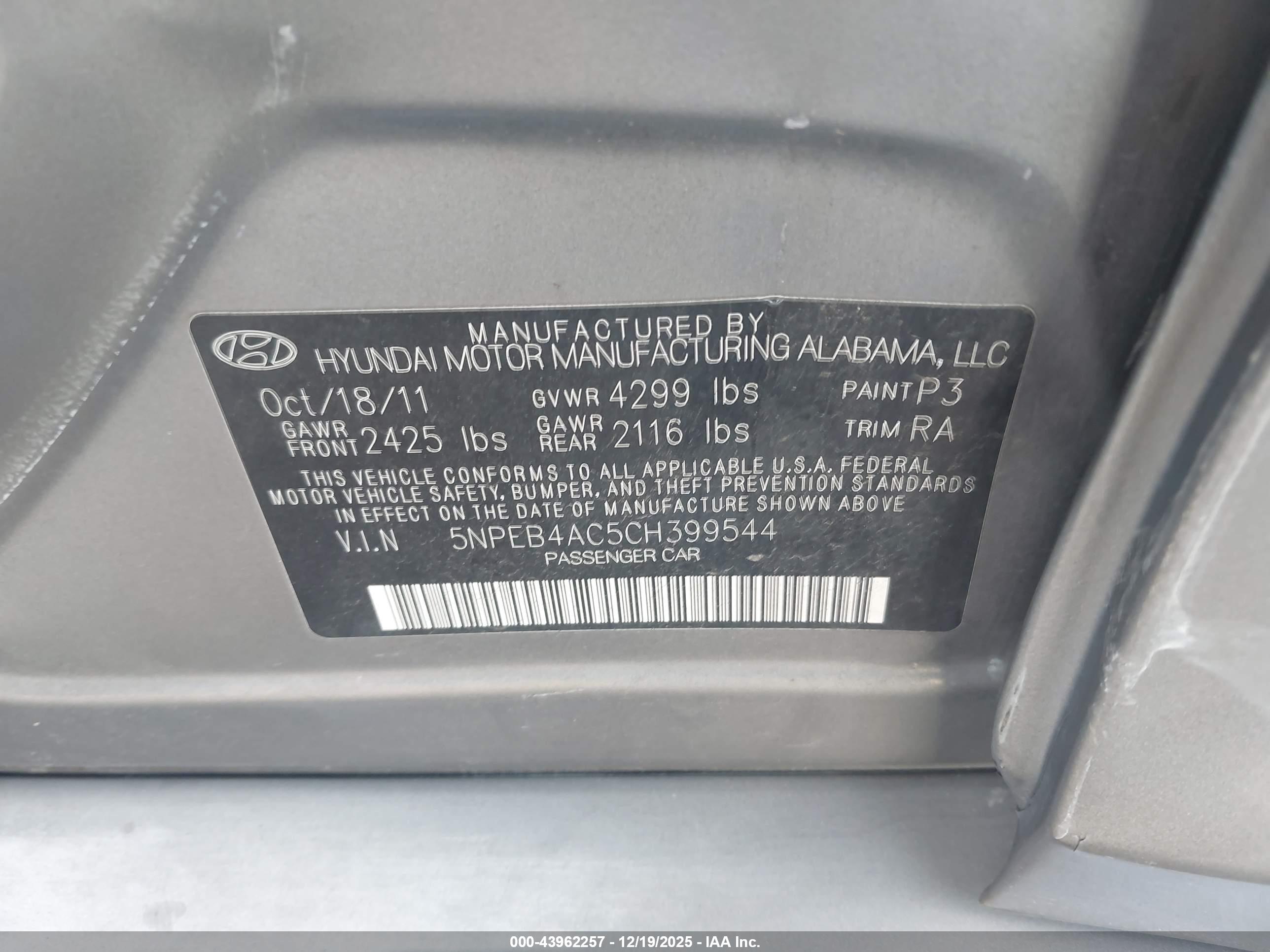 HYUNDAI SONATA image 9