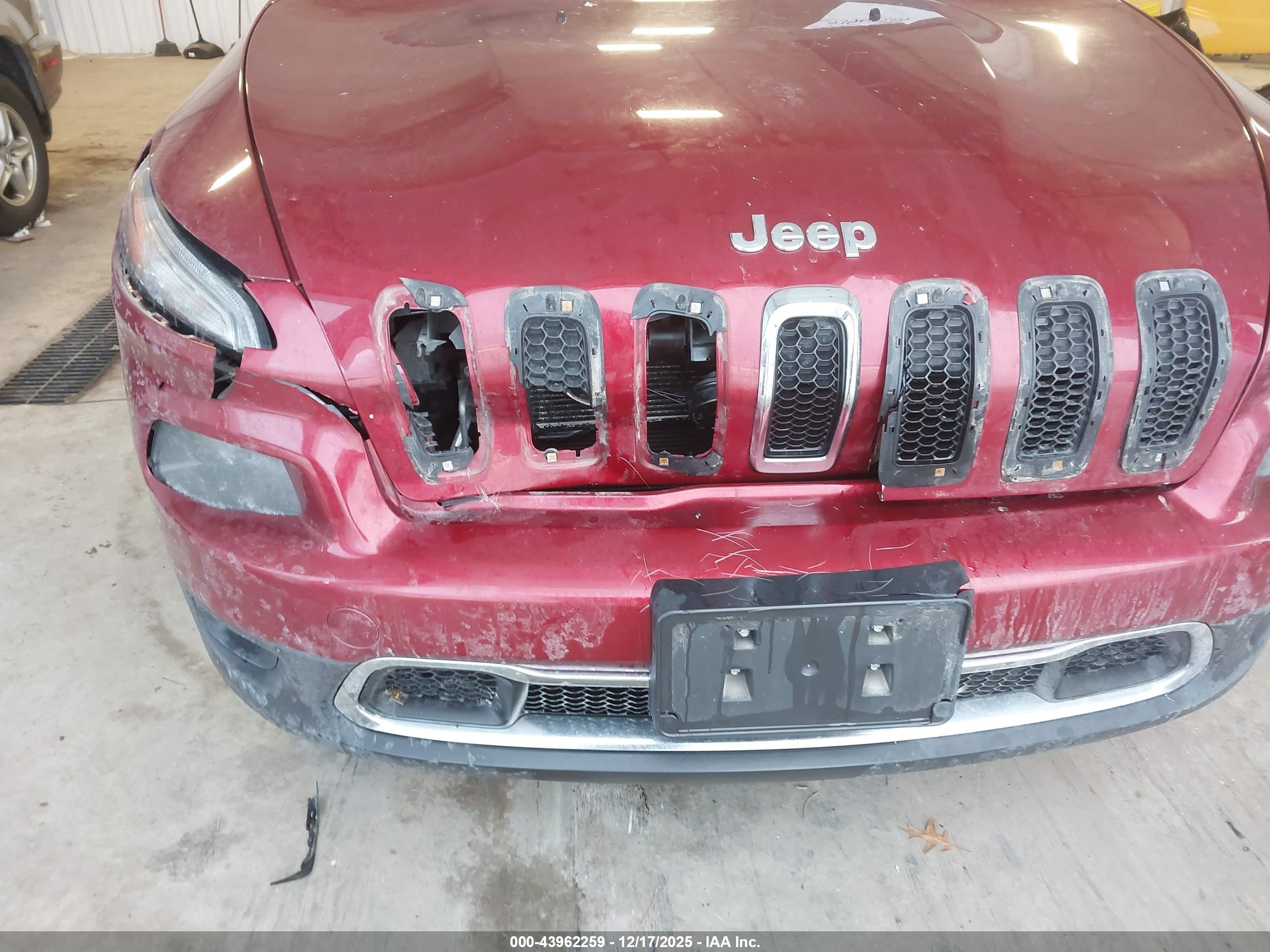 JEEP CHEROKEE image 6