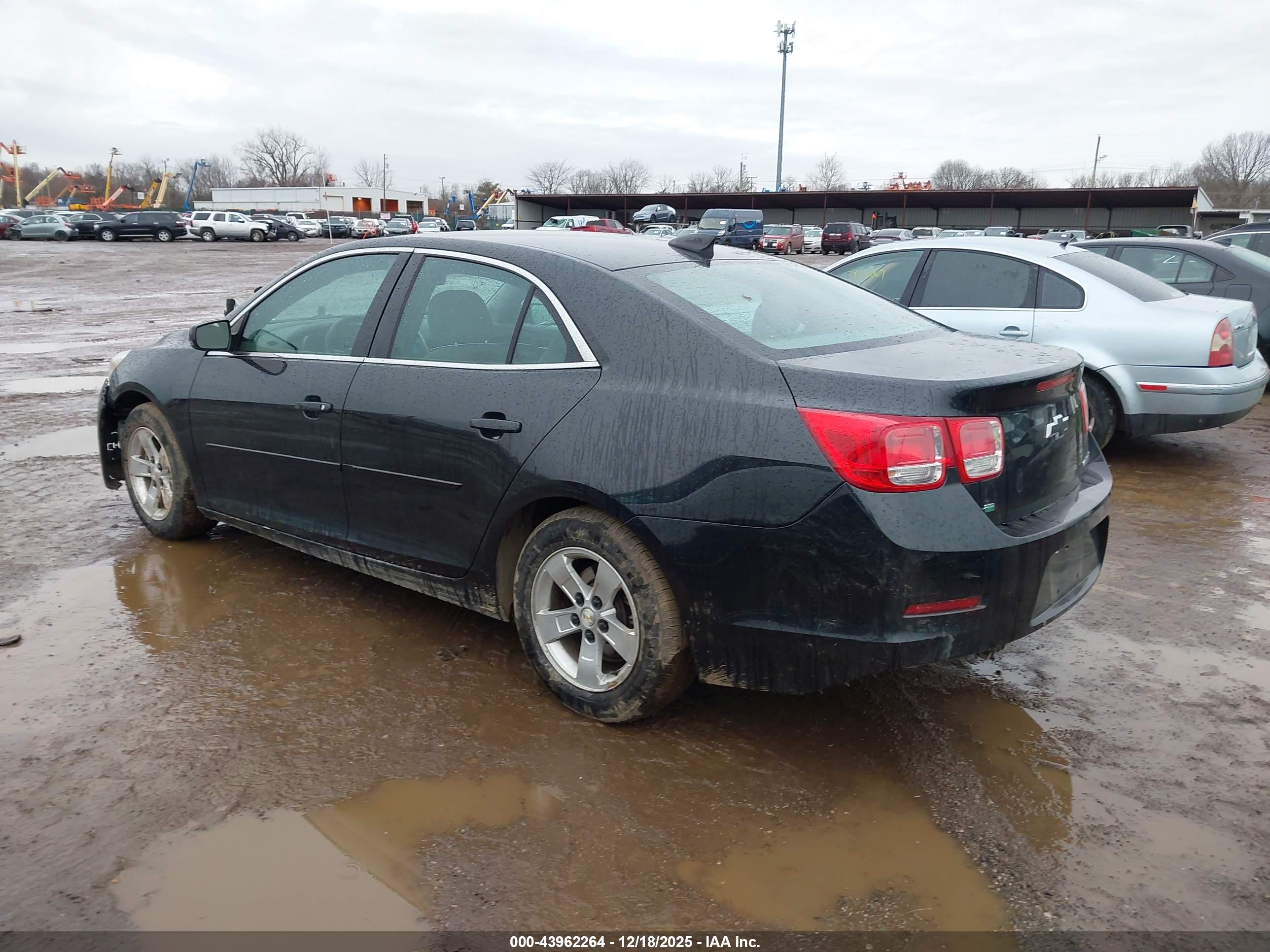 CHEVROLET MALIBU image 3