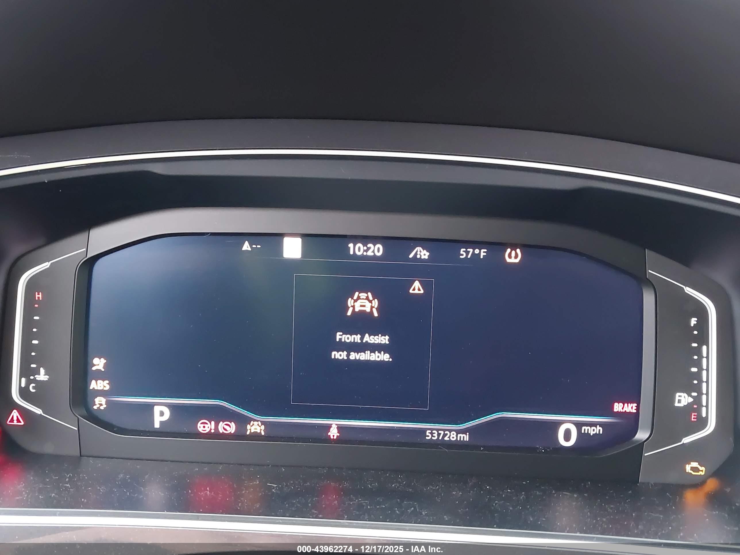 VOLKSWAGEN TIGUAN image 7