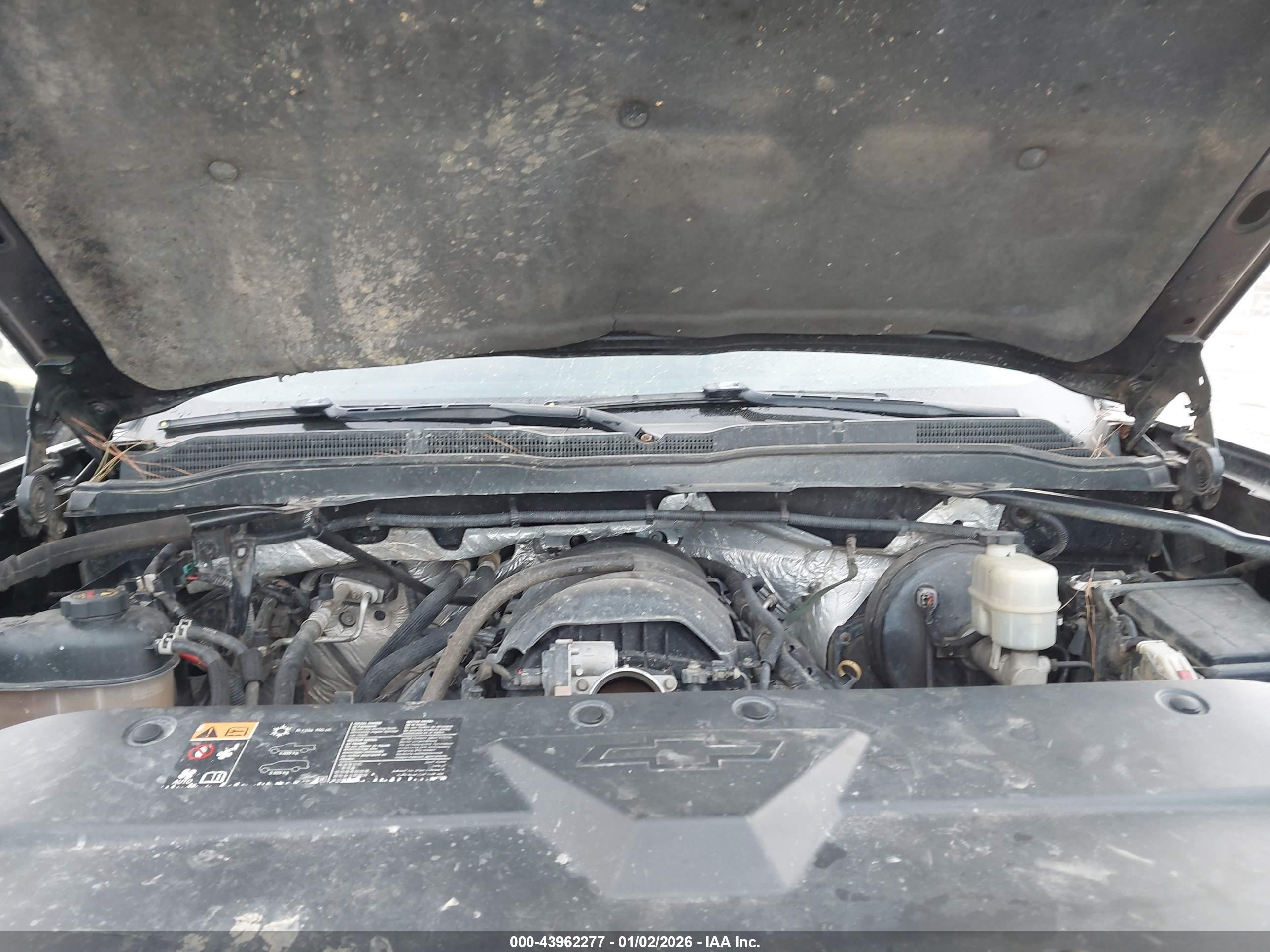 CHEVROLET SILVERADO image 10