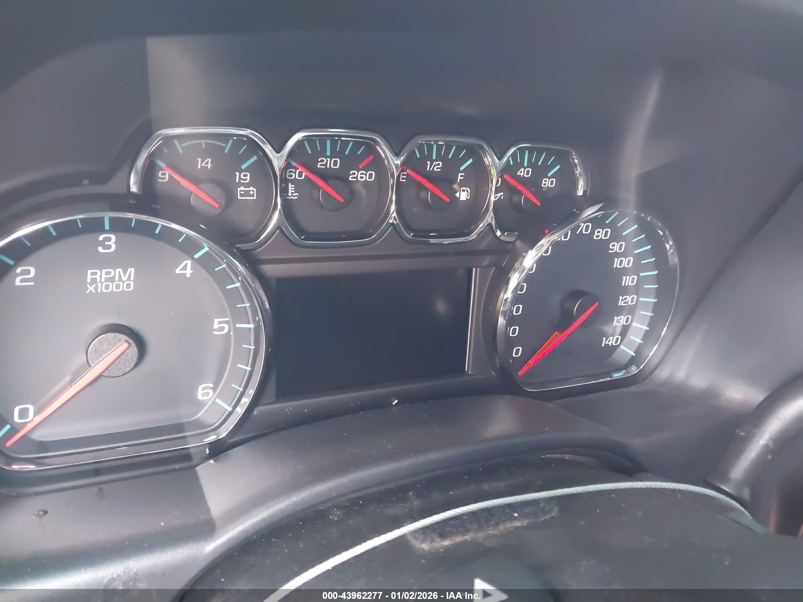 CHEVROLET SILVERADO image 7