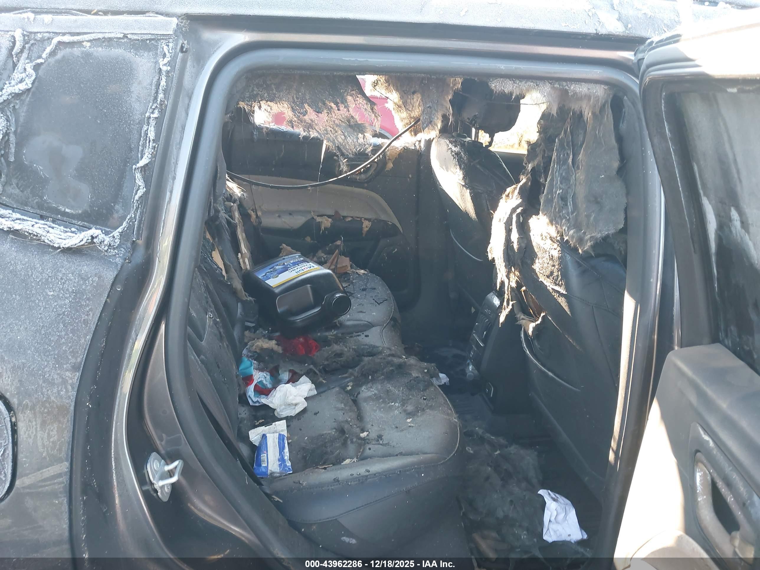 JEEP COMPASS image 8